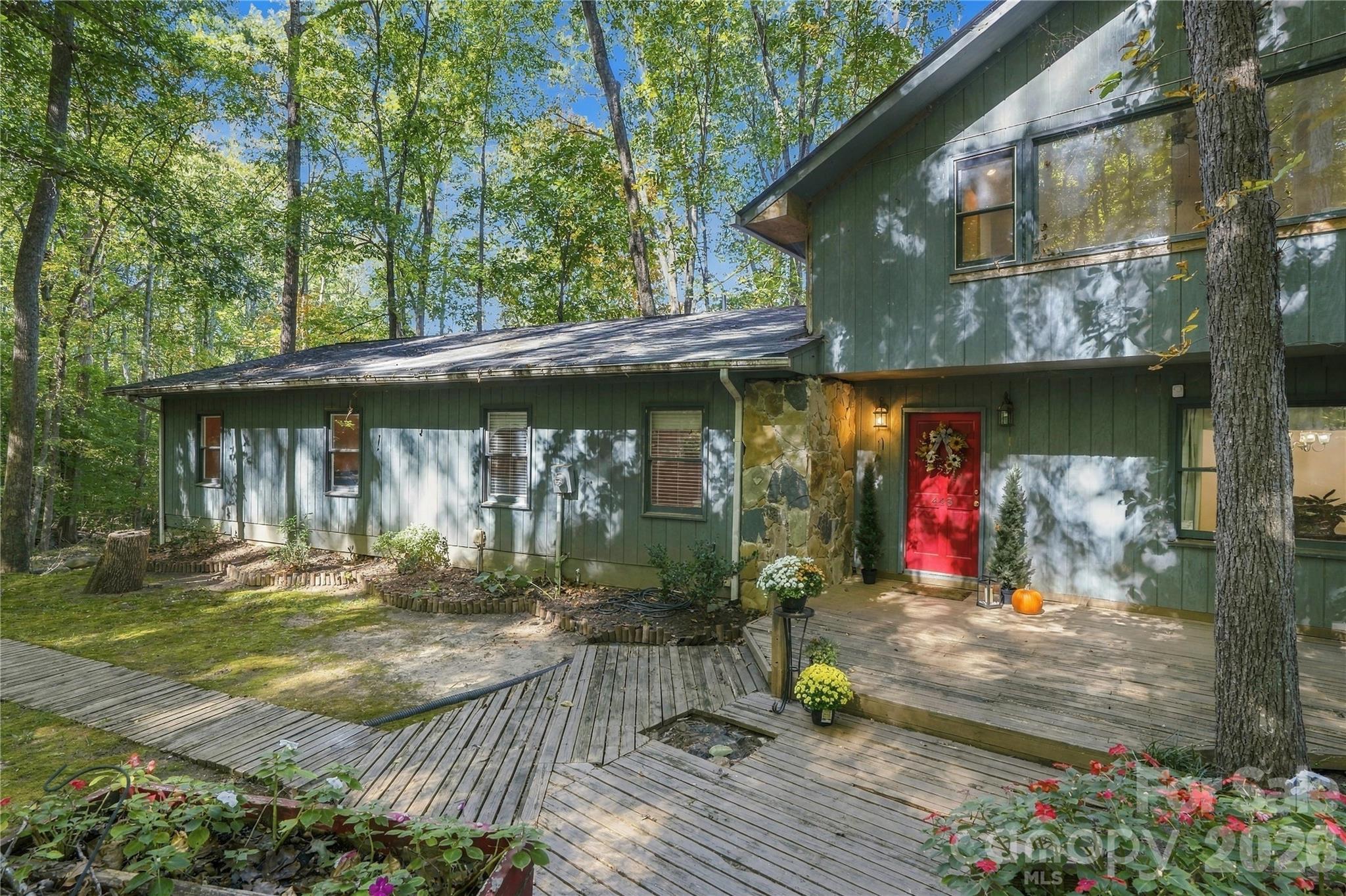 Front outdoor space - 448 Bethel Hill Road, Clover