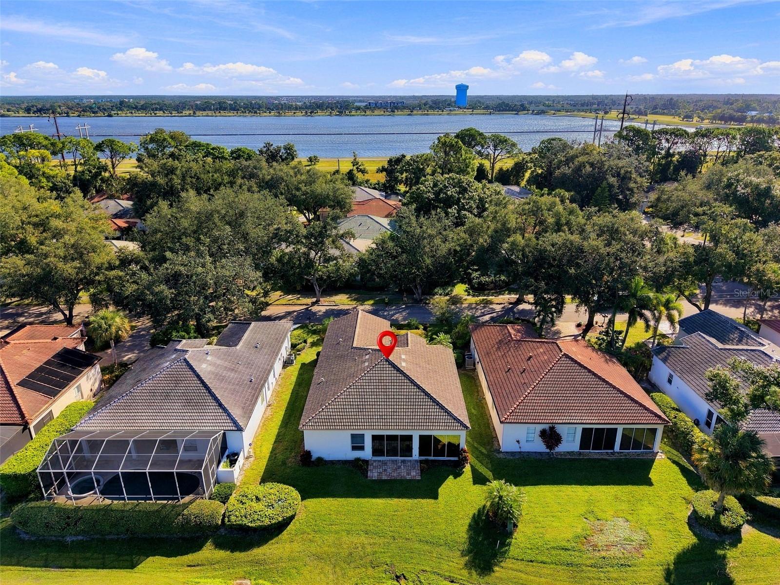 Single Family Residence at 5683 DOWNHAM MDWS, SARASOTA, photo 4 of 63