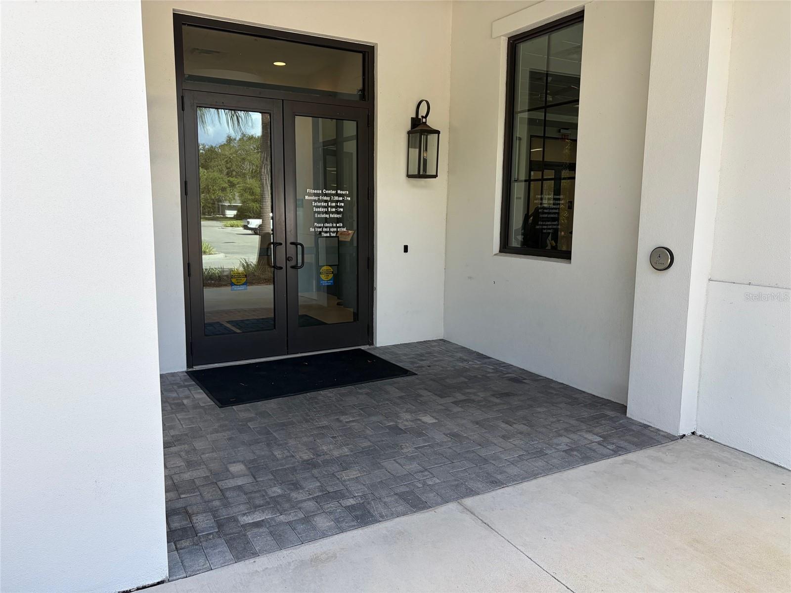 Single Family Residence at 5683 DOWNHAM MDWS, SARASOTA, photo 8 of 63
