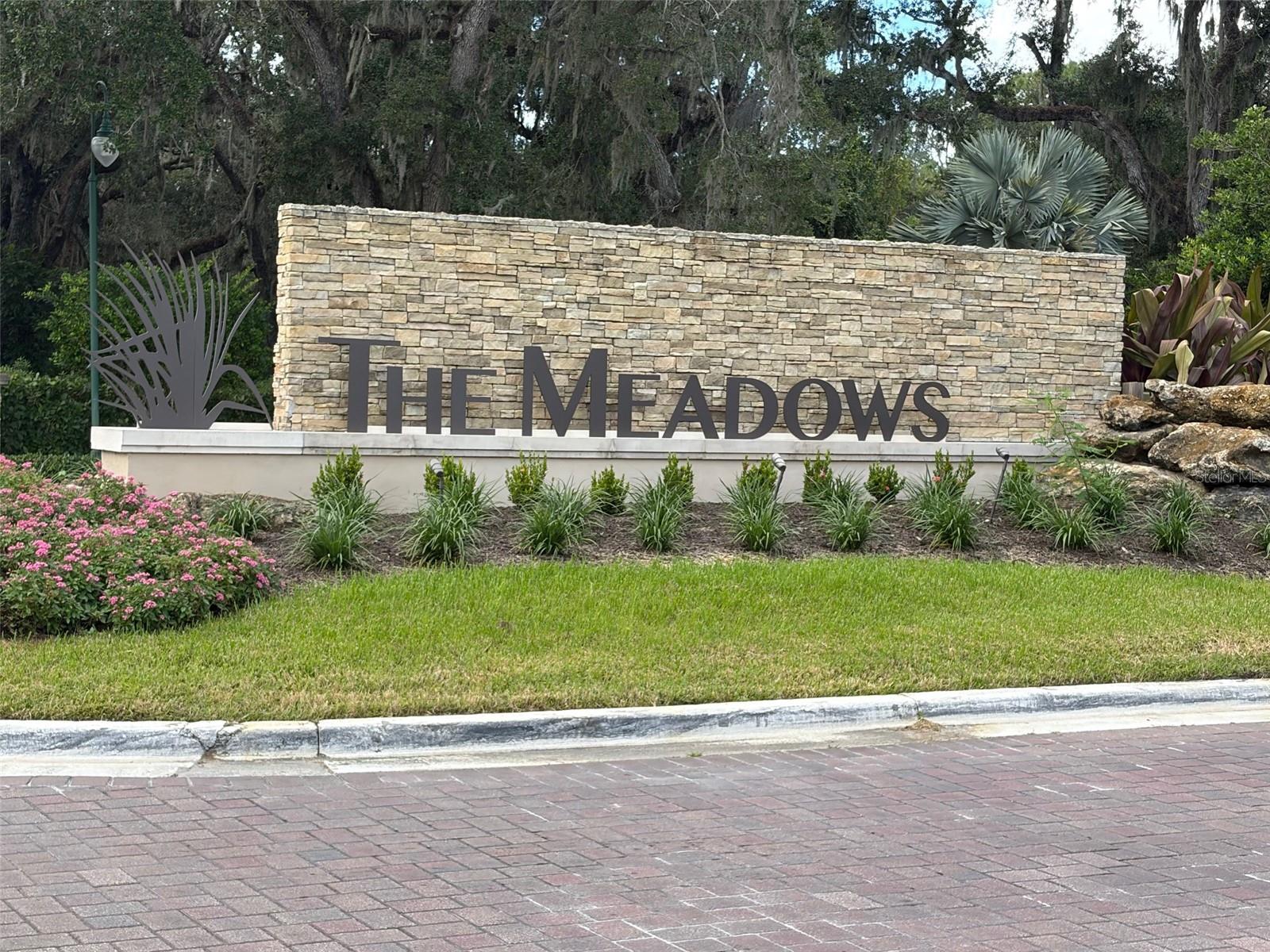 Single Family Residence at 5683 DOWNHAM MDWS, SARASOTA, photo 16 of 63