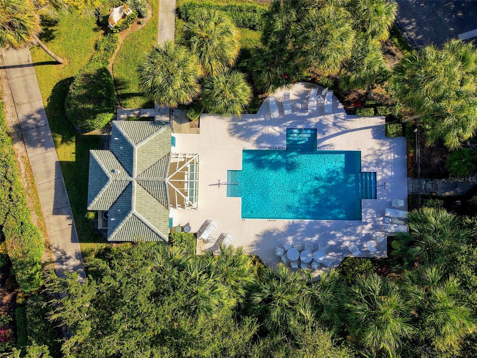 Single Family Residence at 5683 DOWNHAM MDWS, SARASOTA, photo 17 of 63