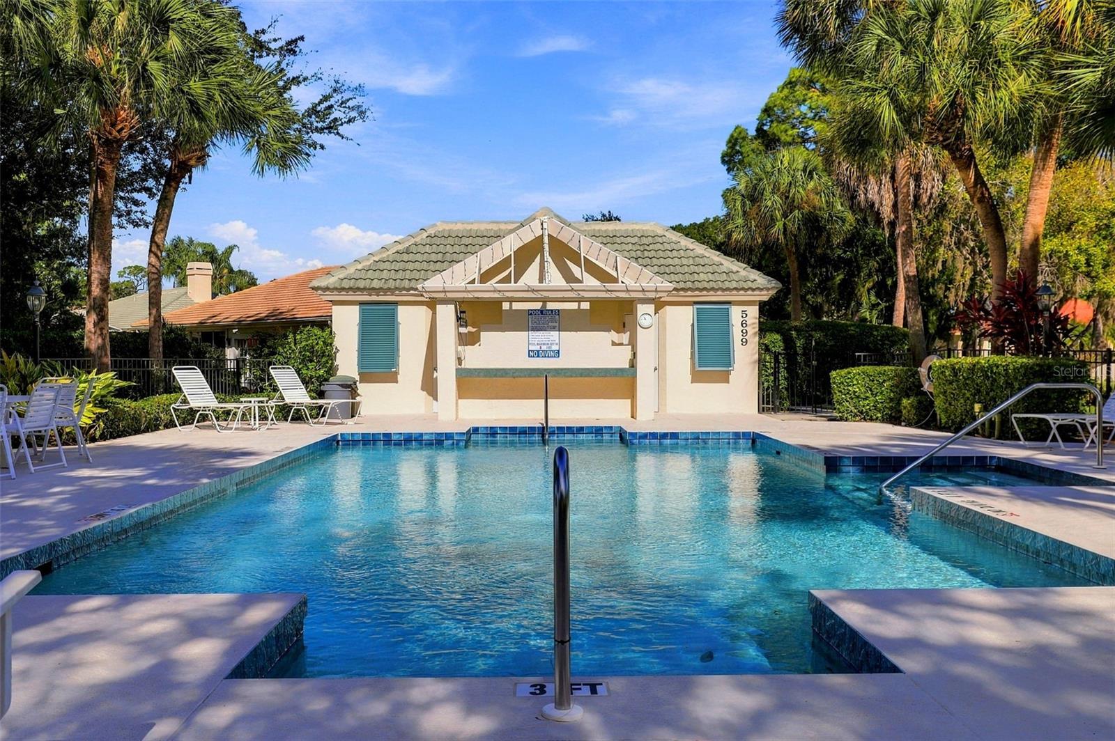 Single Family Residence at 5683 DOWNHAM MDWS, SARASOTA, photo 19 of 63