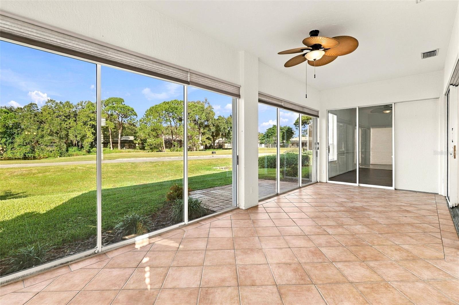 Single Family Residence at 5683 DOWNHAM MDWS, SARASOTA, photo 29 of 63