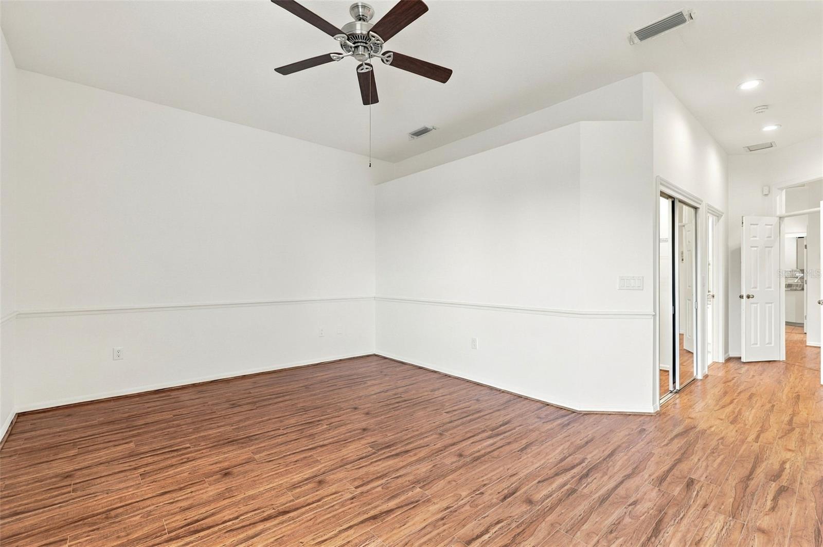 Single Family Residence at 5683 DOWNHAM MDWS, SARASOTA, photo 44 of 63