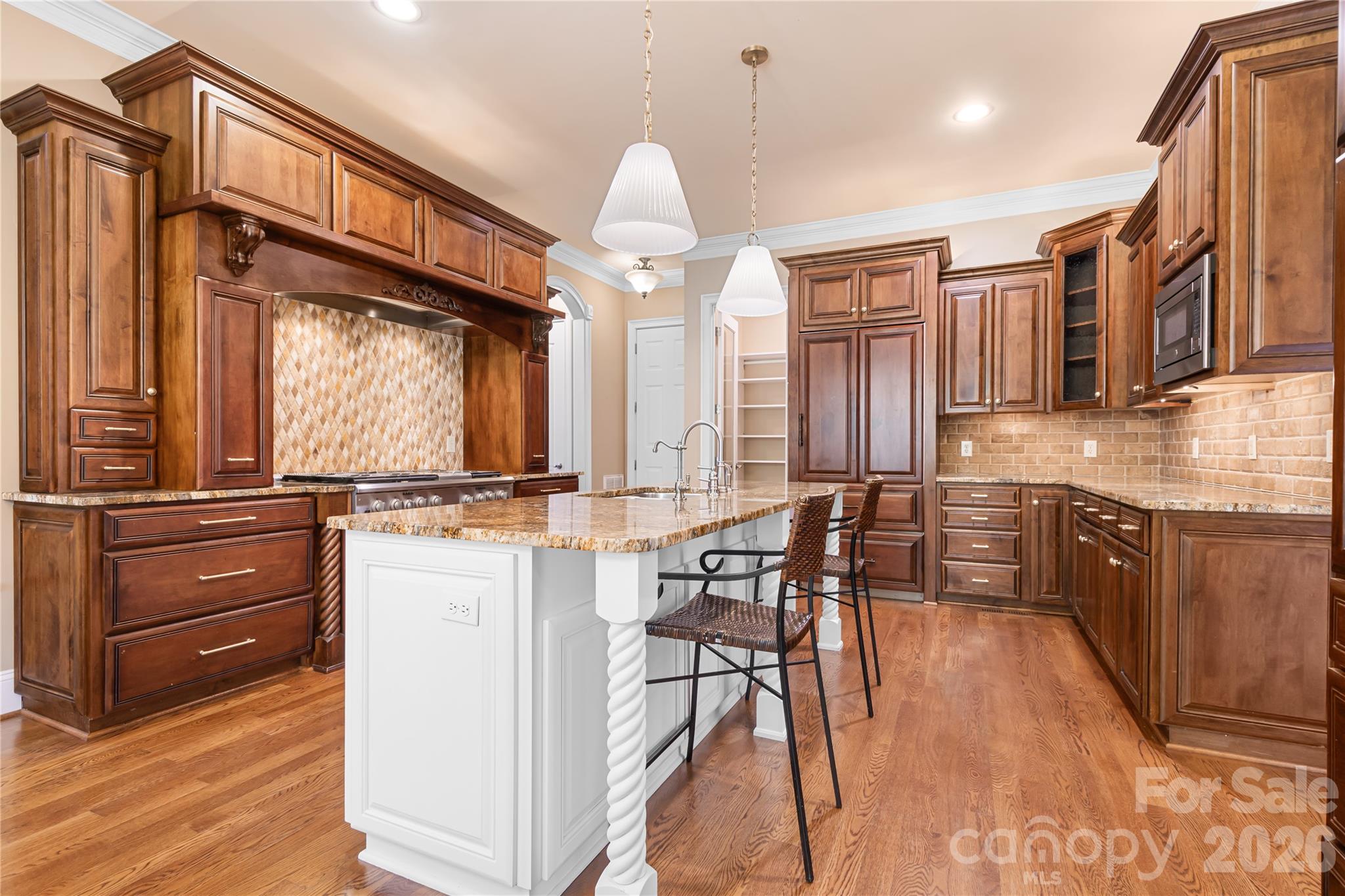 Large open kitchen with island - 161 Cape Cod Way, Mooresville