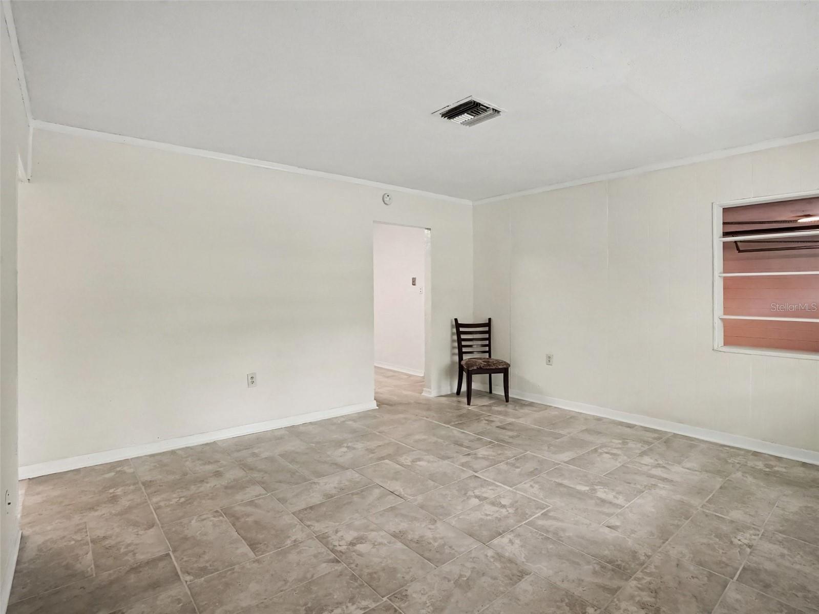 Single Family Residence at 2417 S MYRTLE AVE, SANFORD, photo 4 of 24