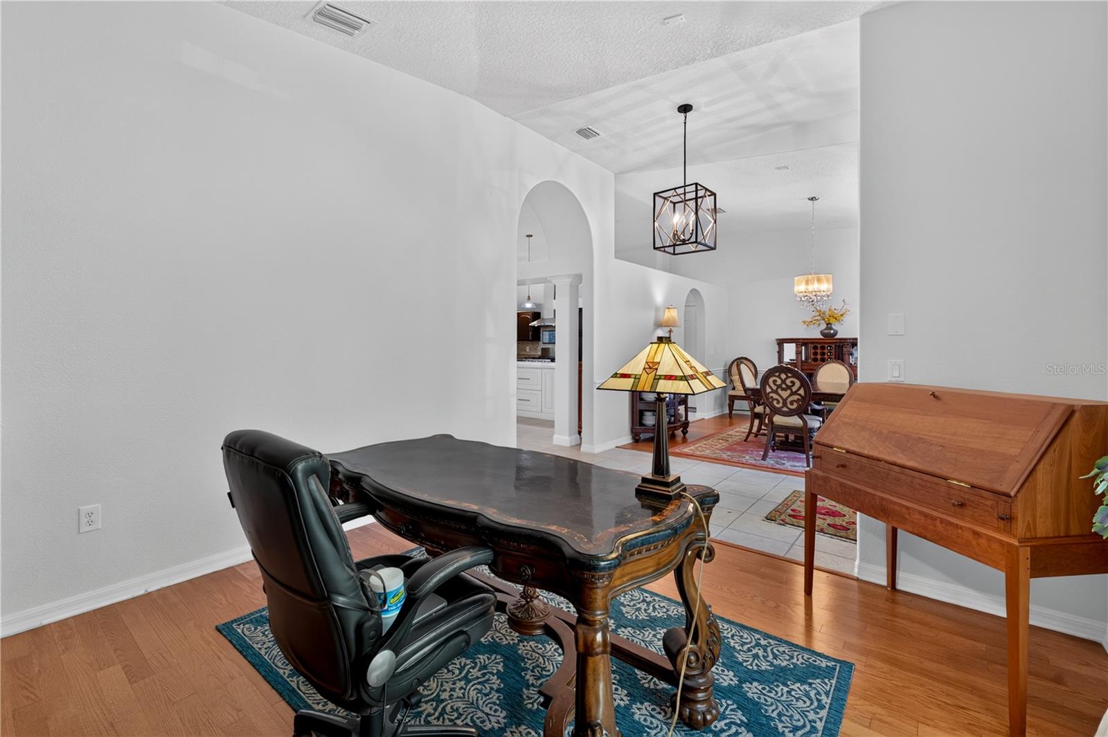 Single Family Residence at 18211 WIMBLEDON GREEN PL, TAMPA, photo 23 of 68