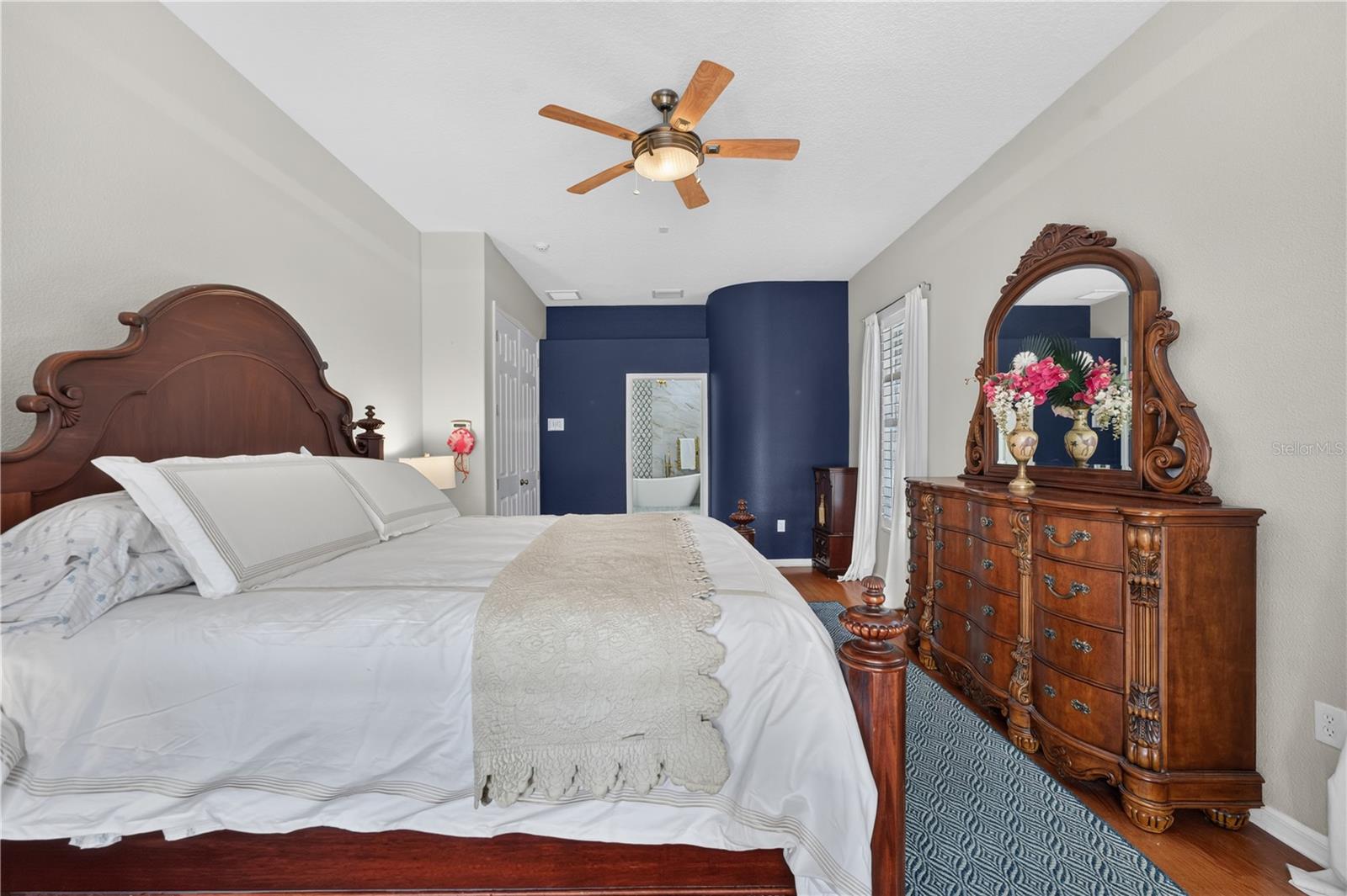 Single Family Residence at 18211 WIMBLEDON GREEN PL, TAMPA, photo 27 of 68