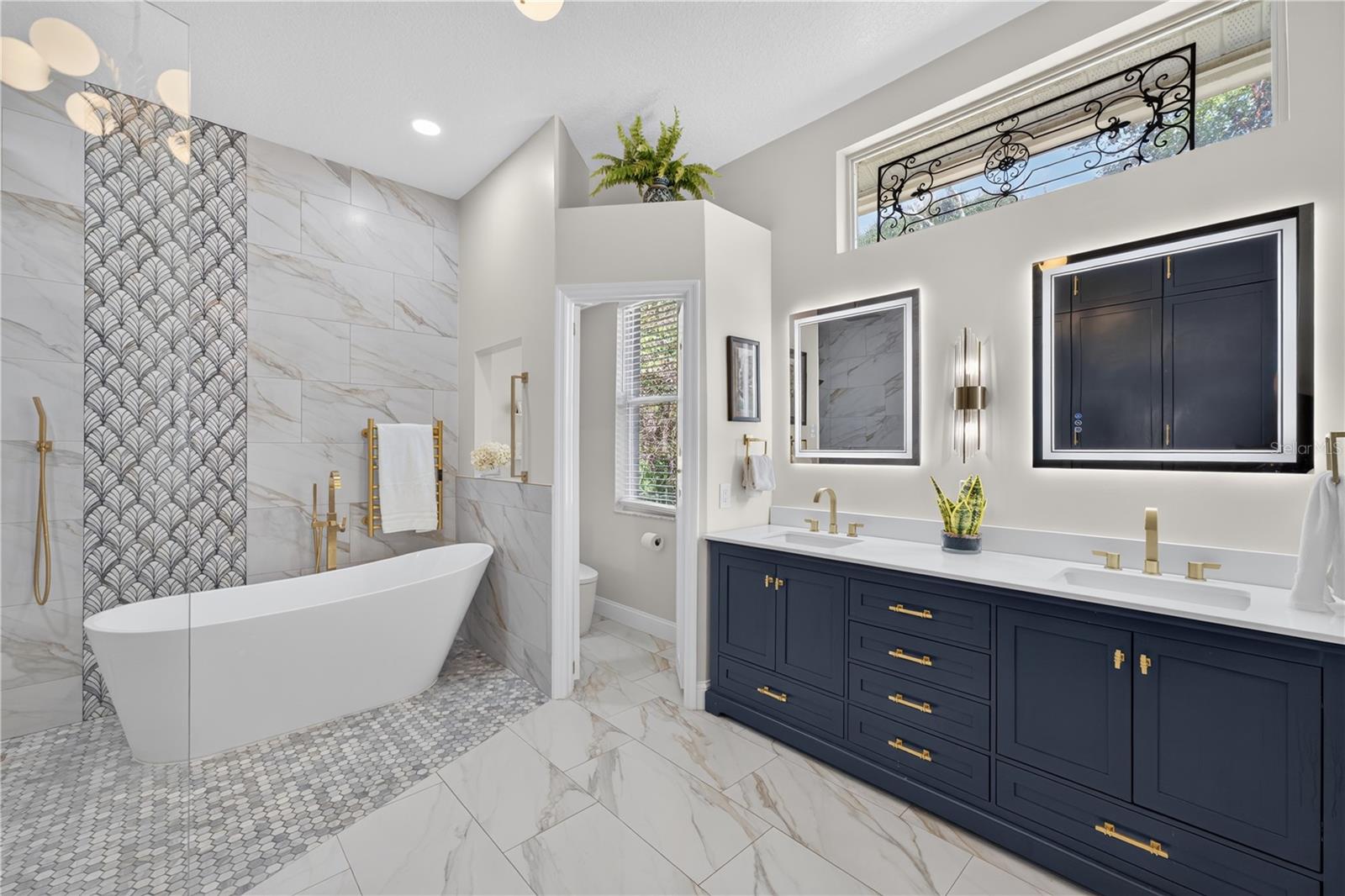 Single Family Residence at 18211 WIMBLEDON GREEN PL, TAMPA, photo 29 of 68