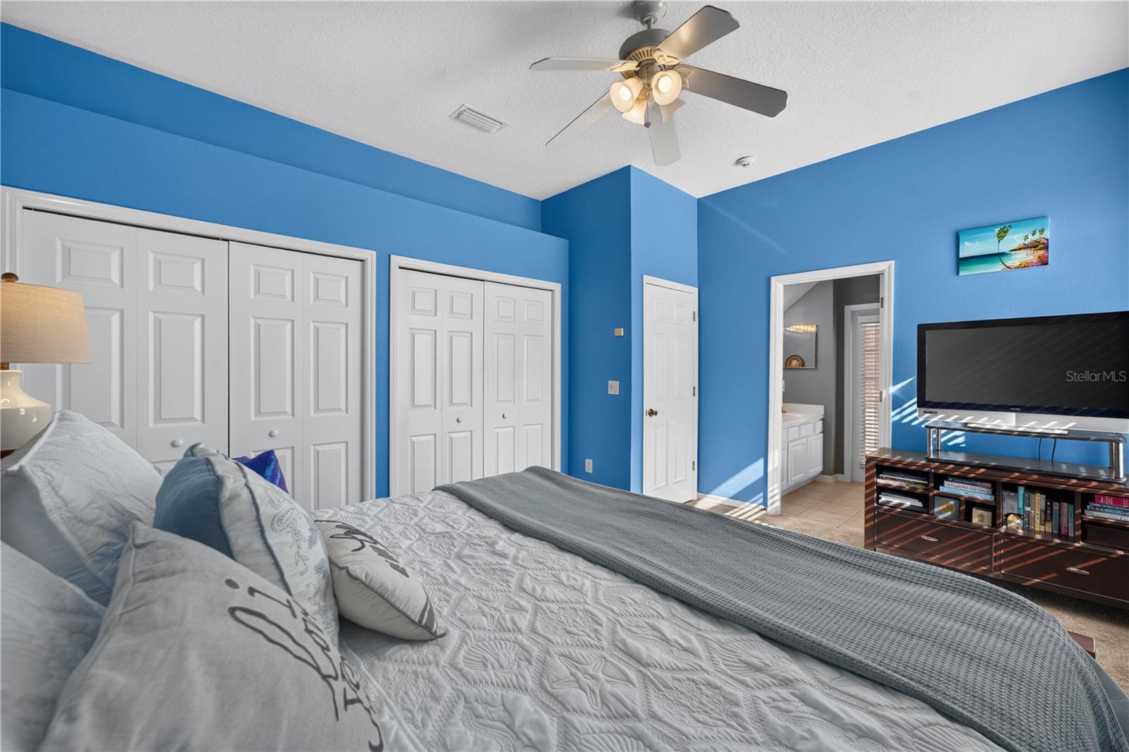 Single Family Residence at 18211 WIMBLEDON GREEN PL, TAMPA, photo 37 of 68