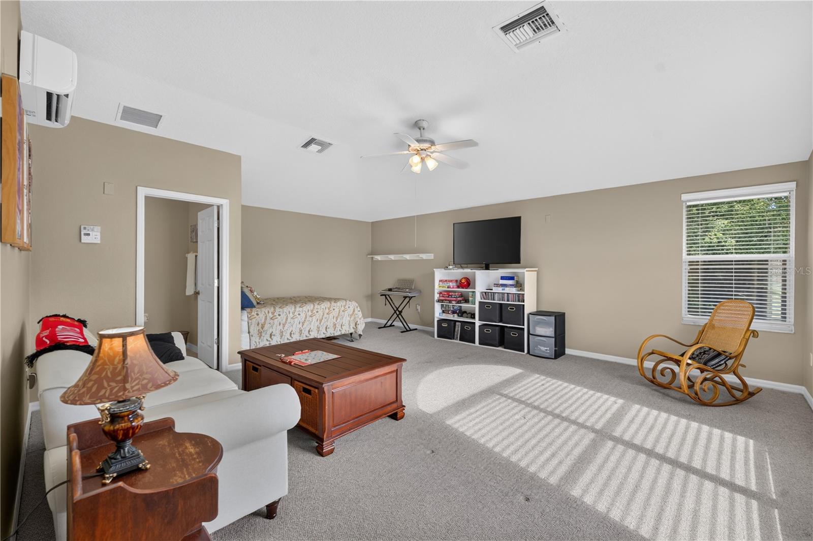 Single Family Residence at 18211 WIMBLEDON GREEN PL, TAMPA, photo 48 of 68