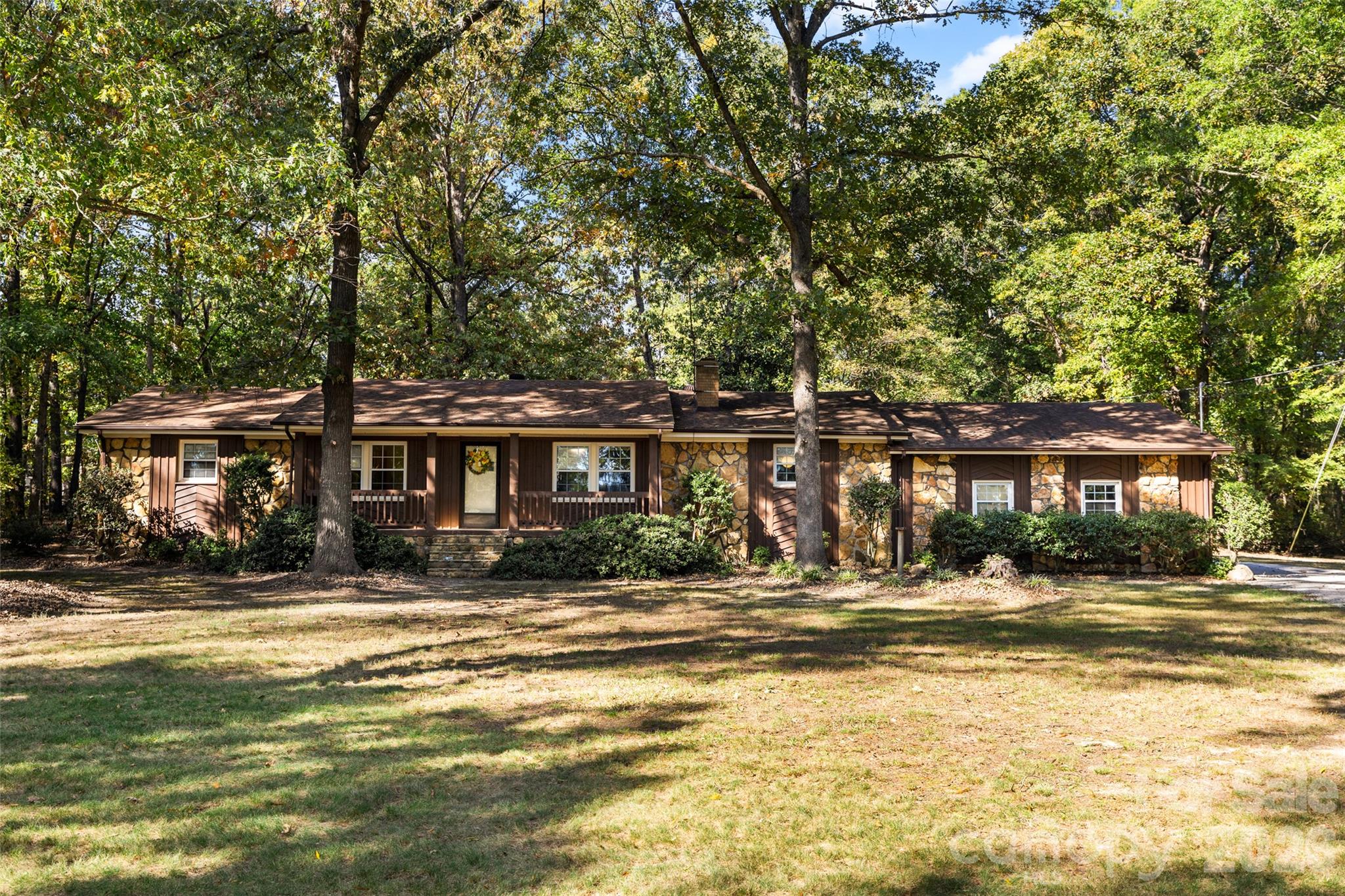Single Family Residence at 2415 Hargette Road, Monroe, photo 4 of 38
