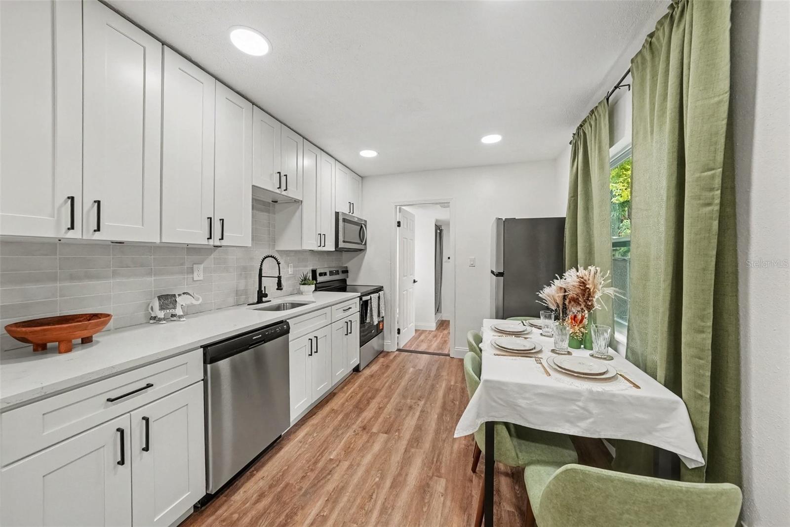 Single Family Residence at 1228 56TH AVE N, ST PETERSBURG, photo 6 of 29
