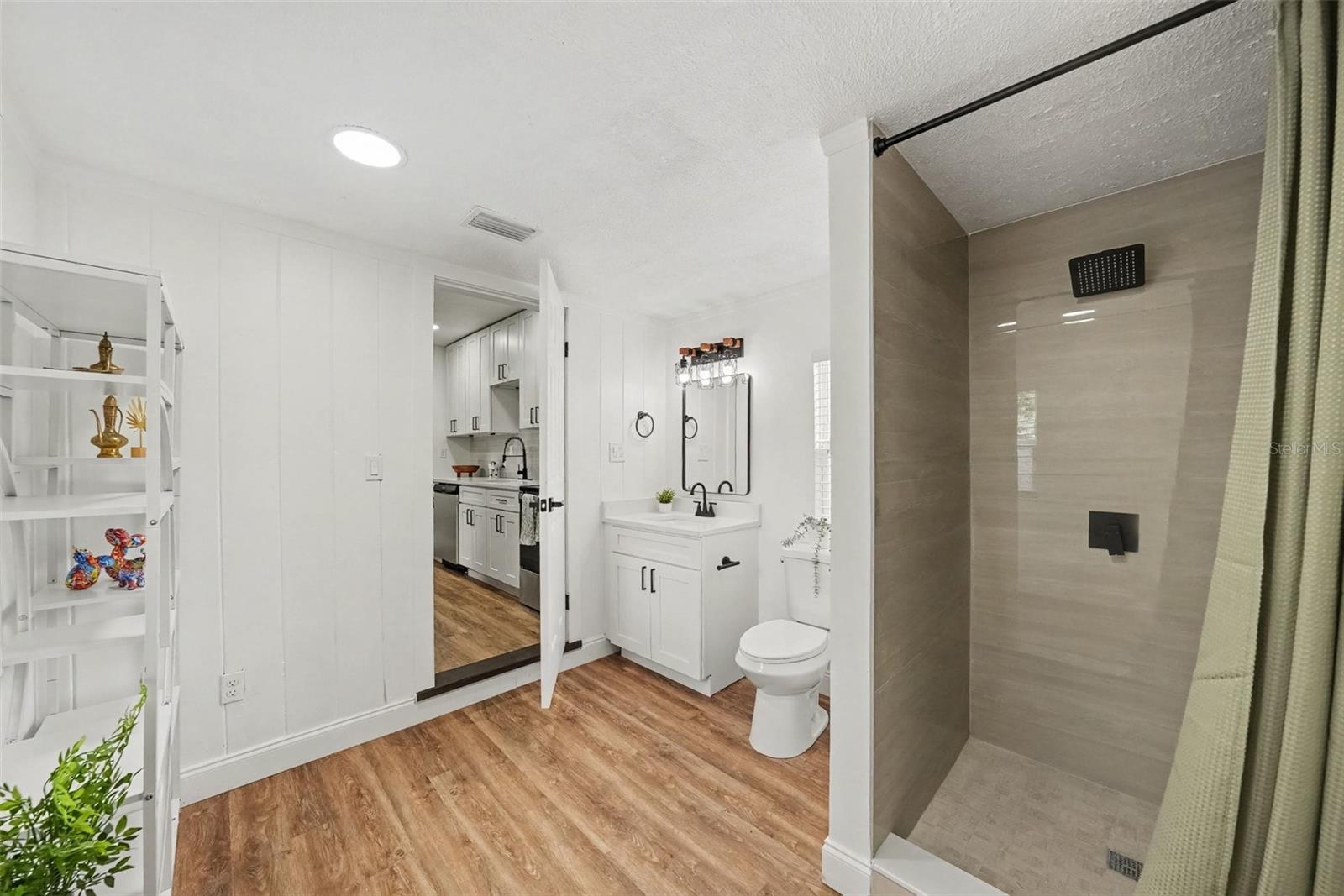 Single Family Residence at 1228 56TH AVE N, ST PETERSBURG, photo 13 of 29