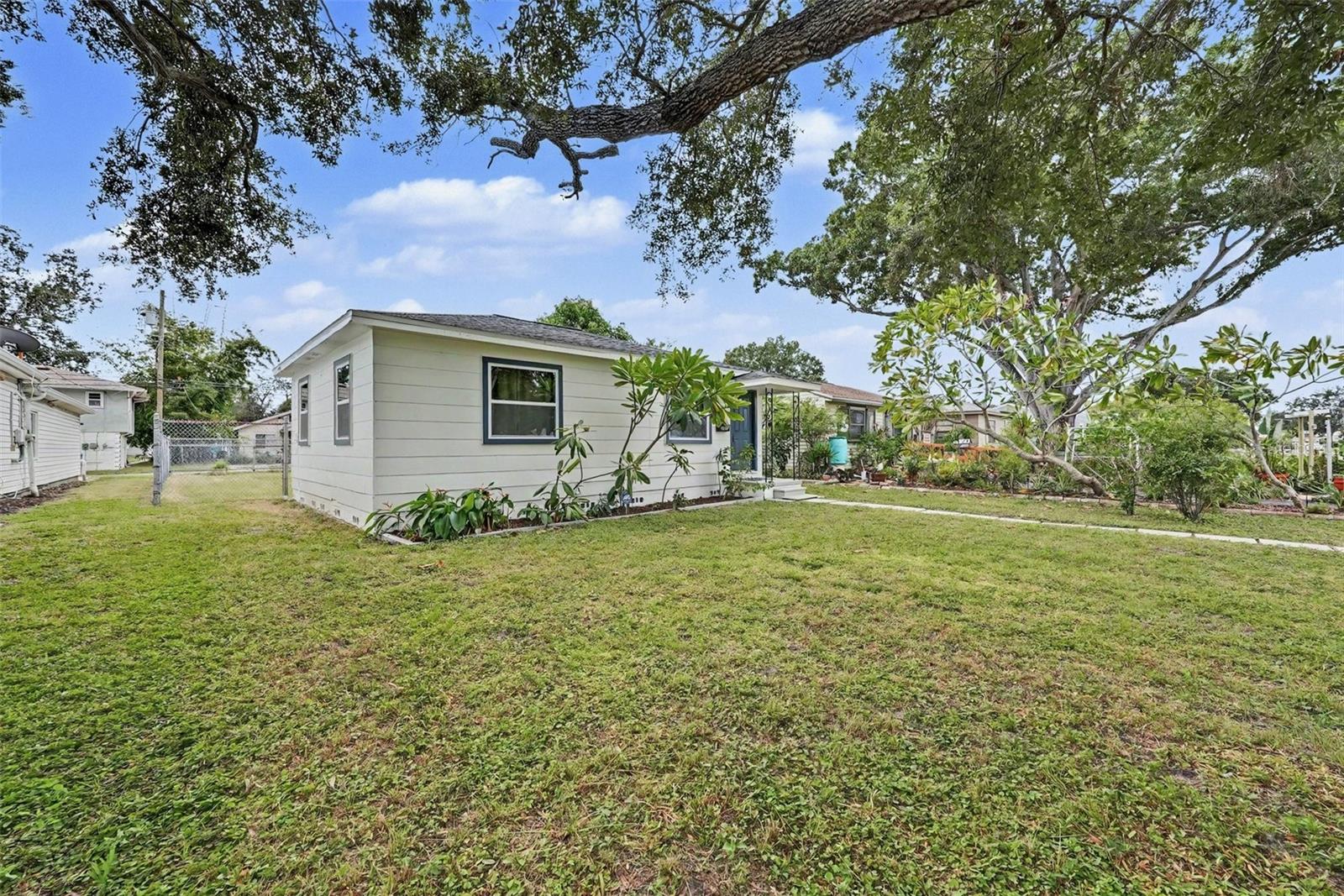 Single Family Residence at 1228 56TH AVE N, ST PETERSBURG, photo 28 of 29