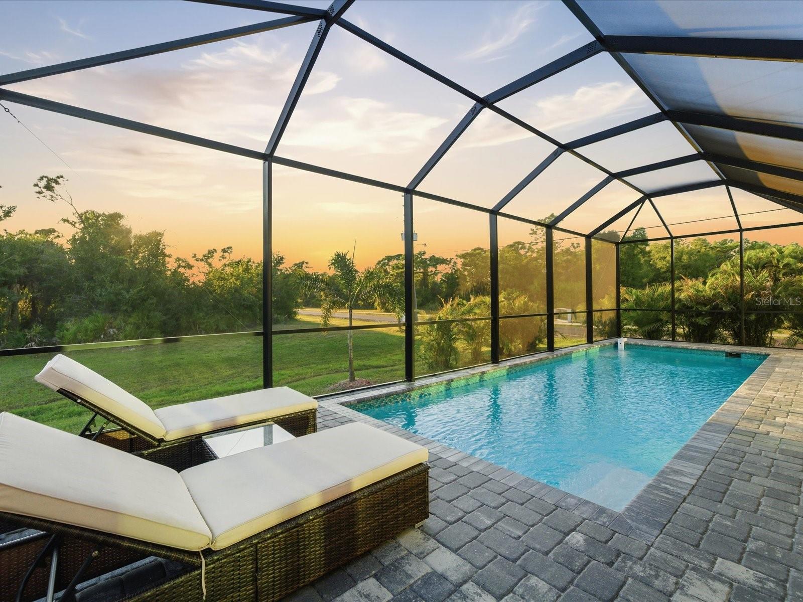 Incredible, 45' pool deck! - 149 LONG MEADOW LN, ROTONDA WEST