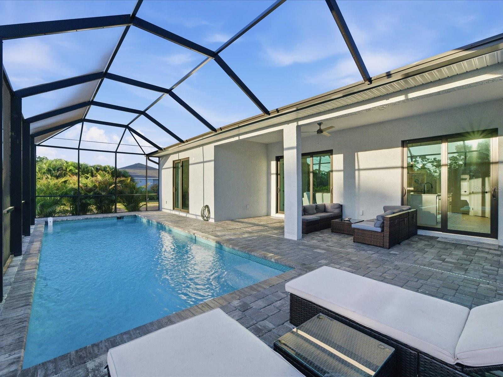 Pool & Lanai area - 149 LONG MEADOW LN, ROTONDA WEST