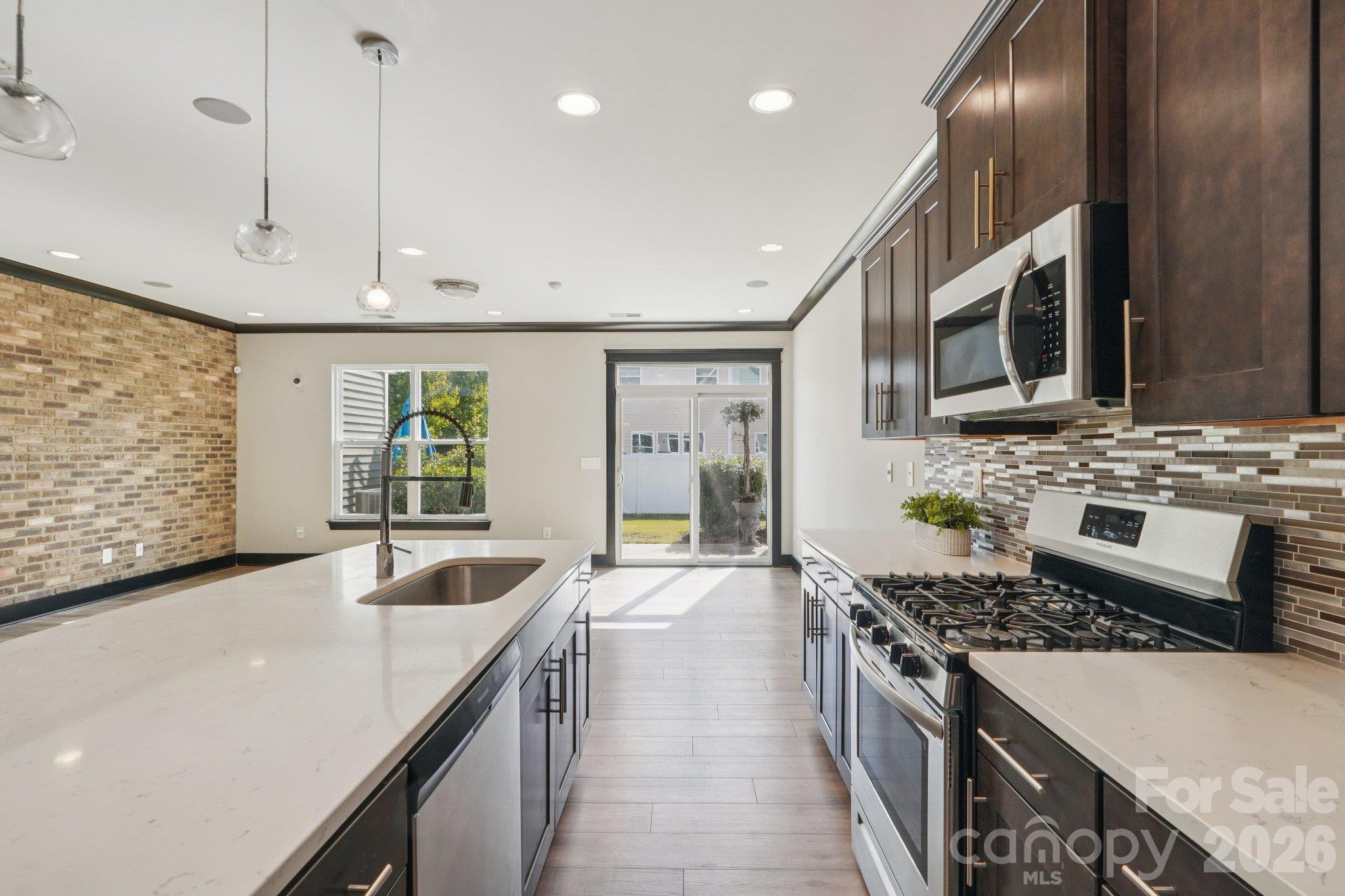 Townhouse at 13225 Savannah Point Drive, Charlotte, photo 9 of 45