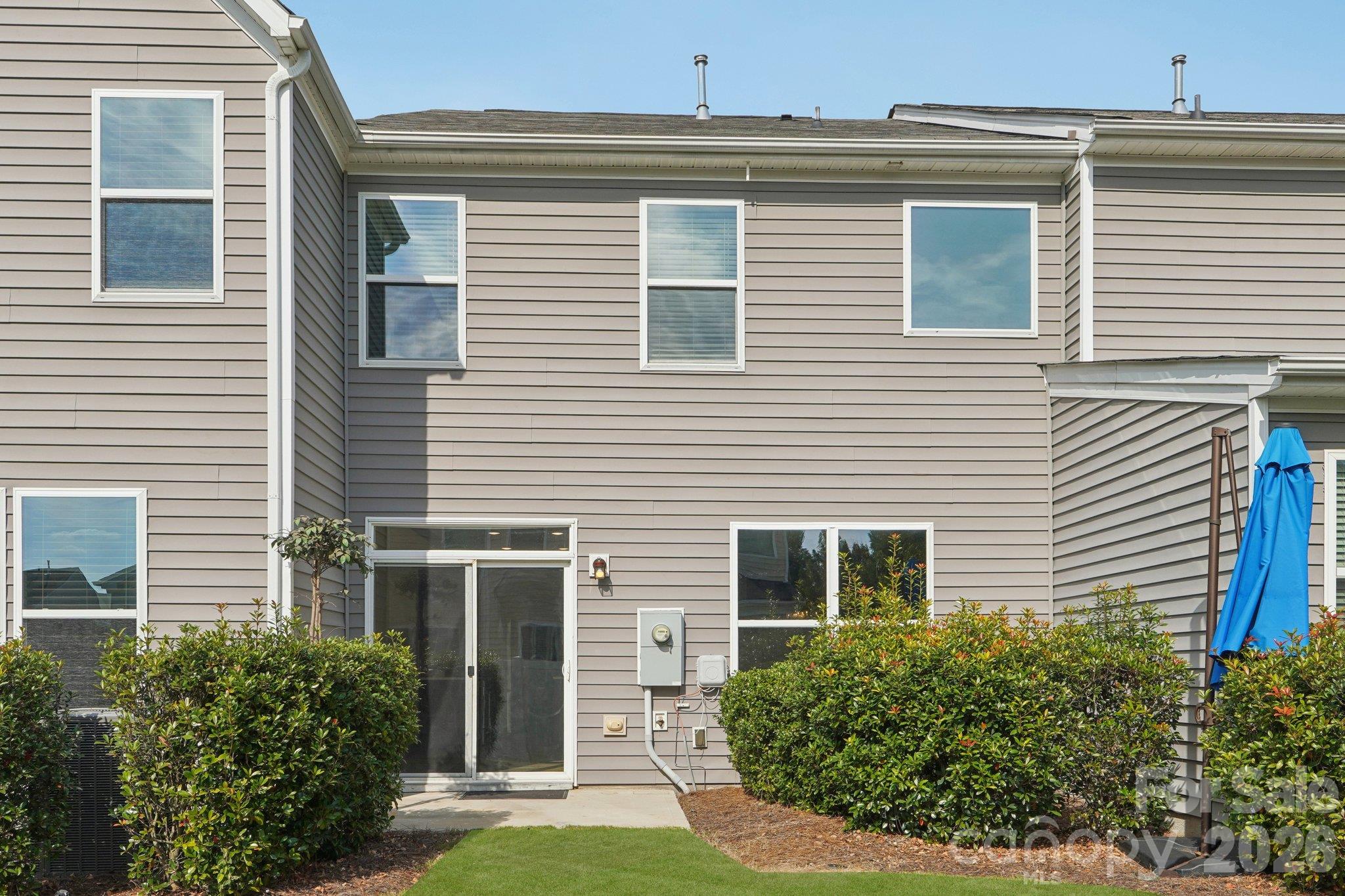Townhouse at 13225 Savannah Point Drive, Charlotte, photo 36 of 45