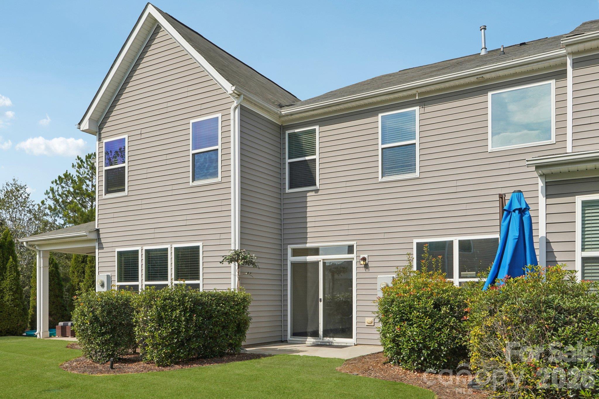 Townhouse at 13225 Savannah Point Drive, Charlotte, photo 37 of 45