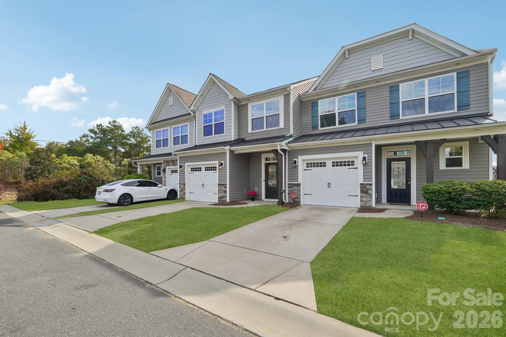 Townhouse at 13225 Savannah Point Drive, Charlotte, photo 45 of 45