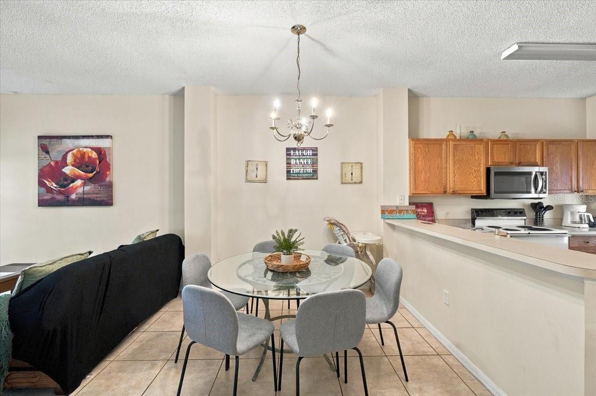 Townhouse at 8504 CRYSTAL COVE LOOP, KISSIMMEE, photo 12 of 33