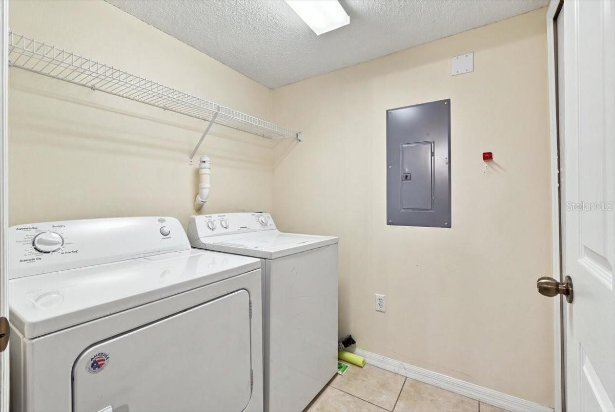 Townhouse at 8504 CRYSTAL COVE LOOP, KISSIMMEE, photo 16 of 33