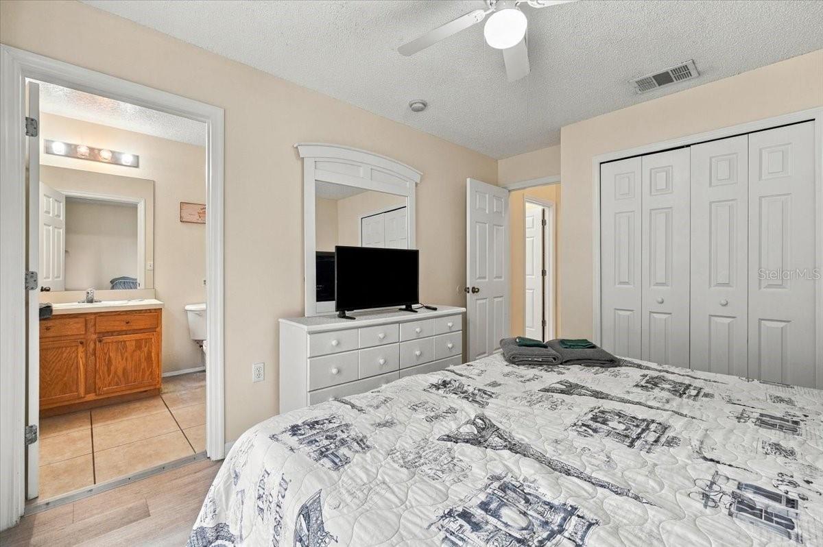 Townhouse at 8504 CRYSTAL COVE LOOP, KISSIMMEE, photo 19 of 33