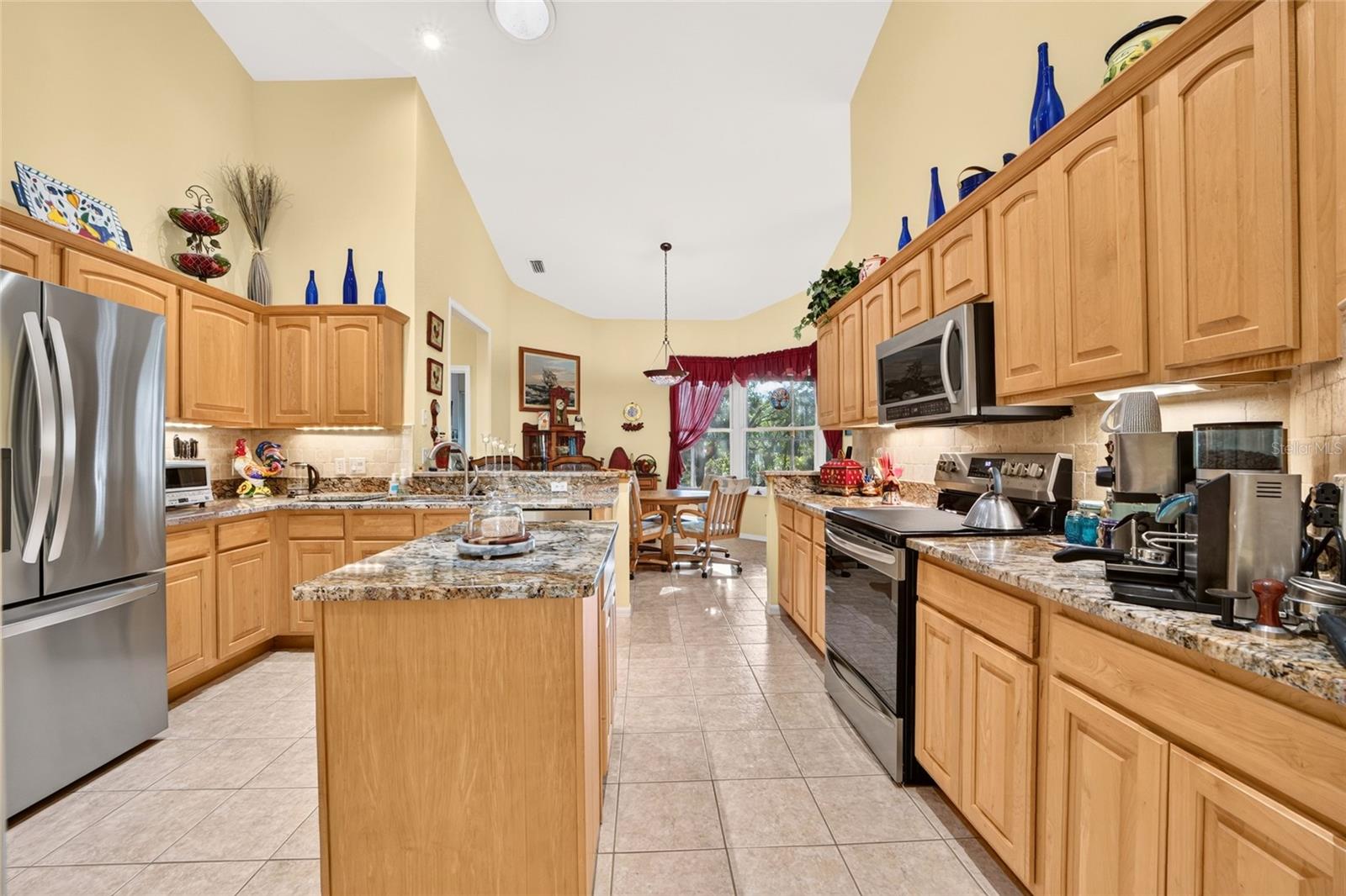 Single Family Residence at 9147 SW 193RD CIR, DUNNELLON, photo 25 of 92