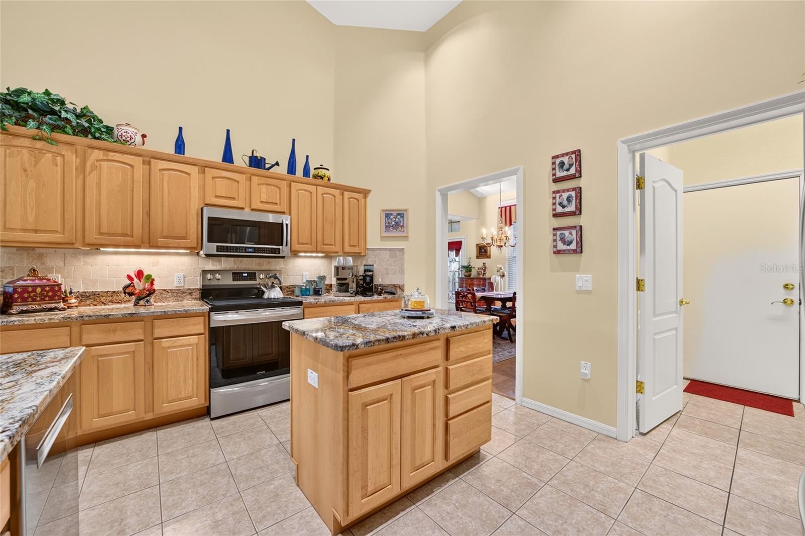 Single Family Residence at 9147 SW 193RD CIR, DUNNELLON, photo 27 of 92