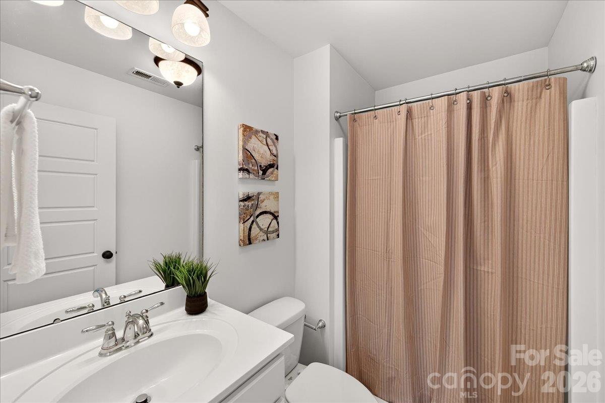 Single Family Residence at 5535 Open Book Lane, Charlotte, photo 29 of 38