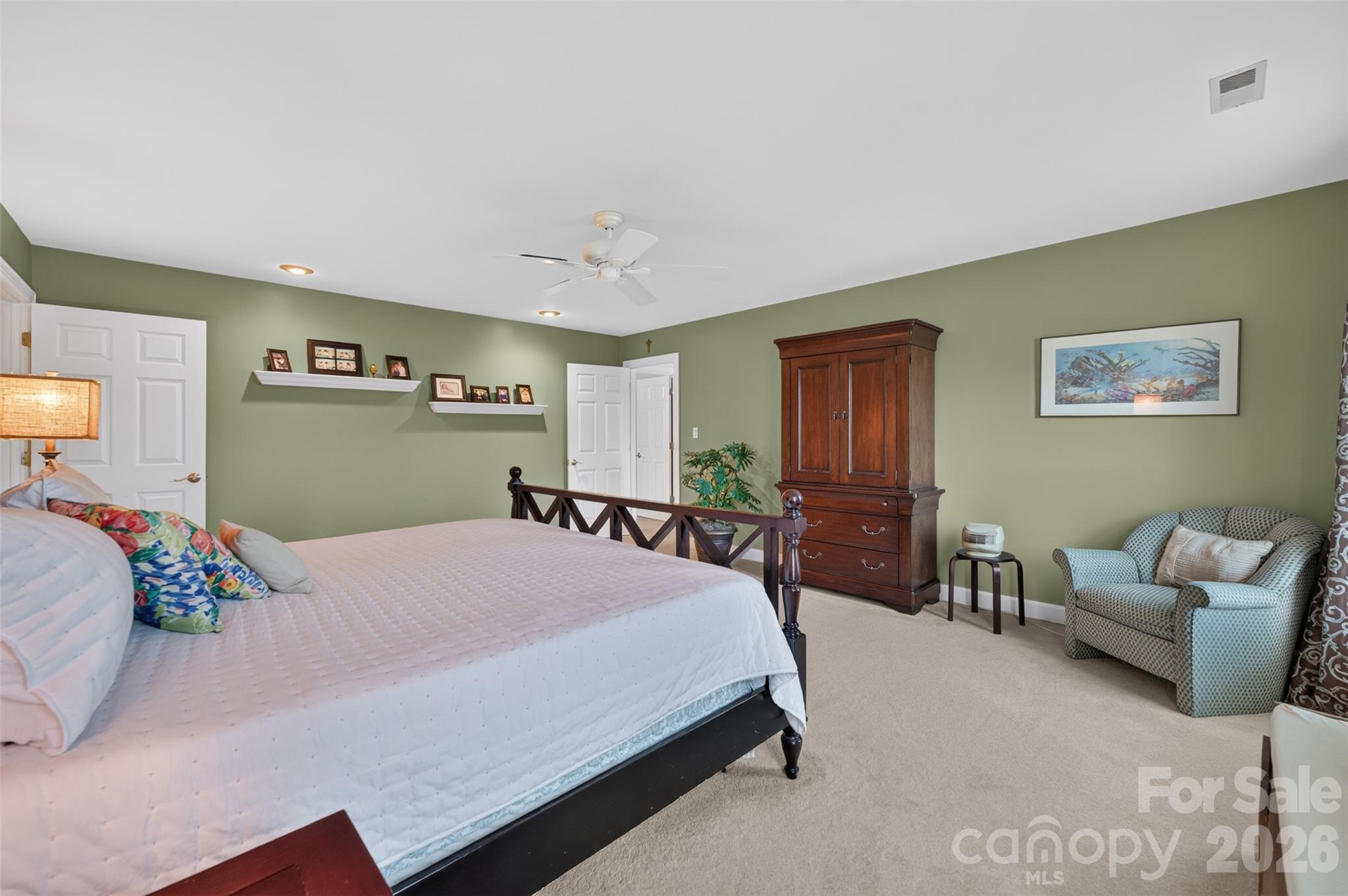 Single Family Residence at 1070 12th Avenue Lane NW, Hickory, photo 28 of 48
