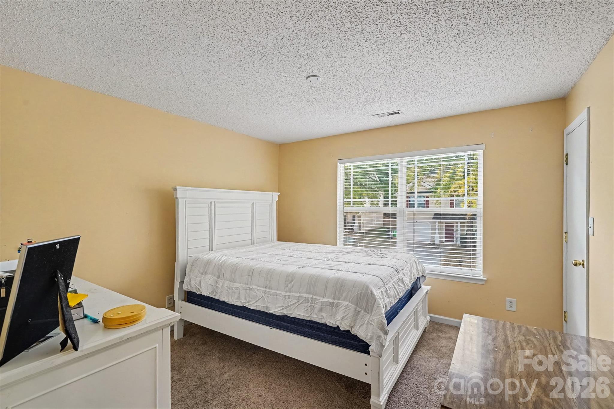 Single Family Residence at 8724 Michaw Court, Charlotte, photo 11 of 23