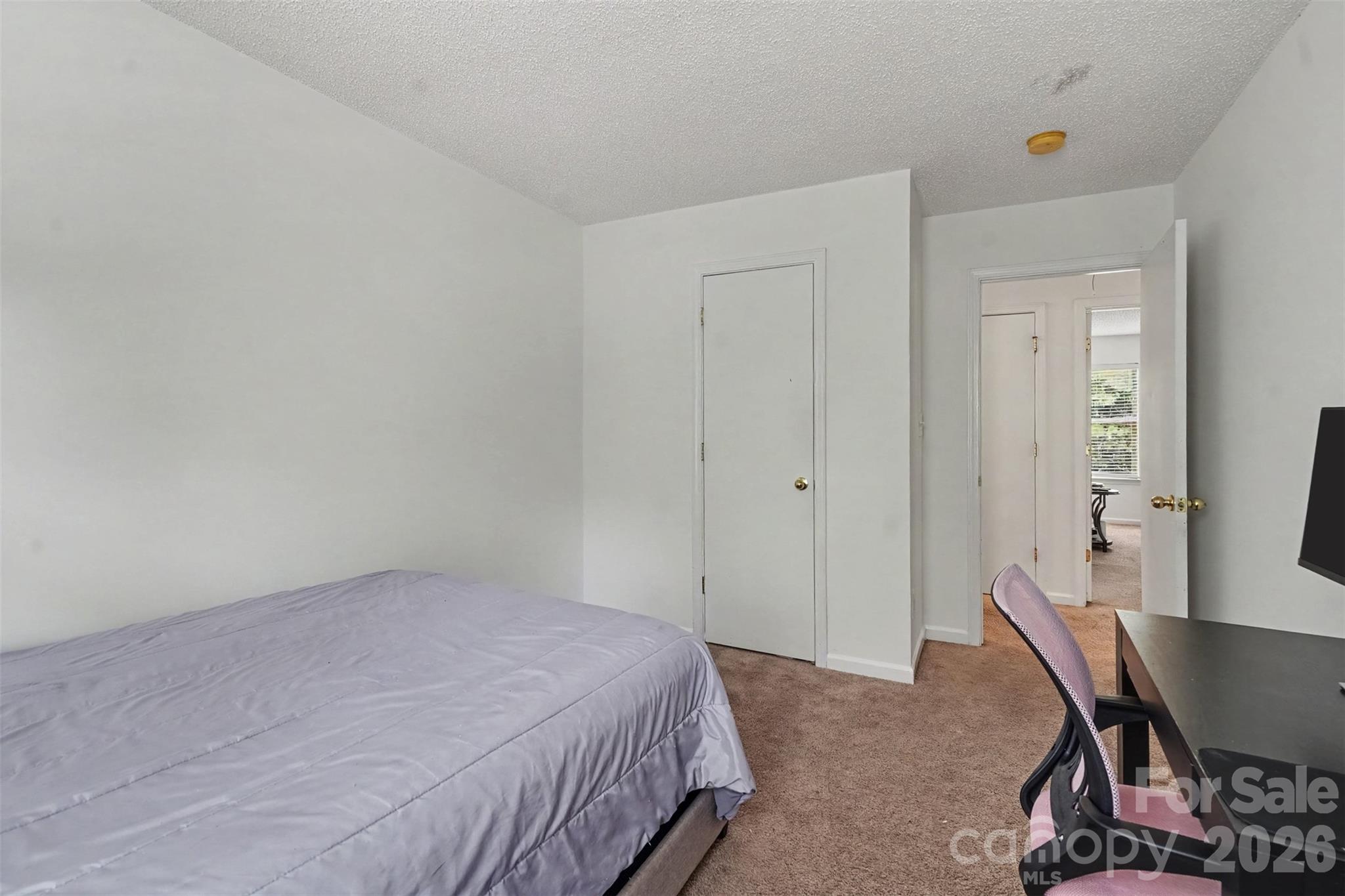 Single Family Residence at 8724 Michaw Court, Charlotte, photo 17 of 23