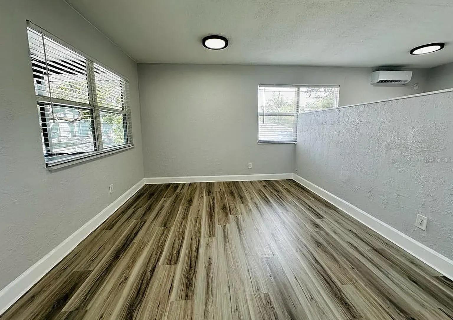 Single Family Residence at 2001 2ND ST S, ST PETERSBURG, photo 43 of 57
