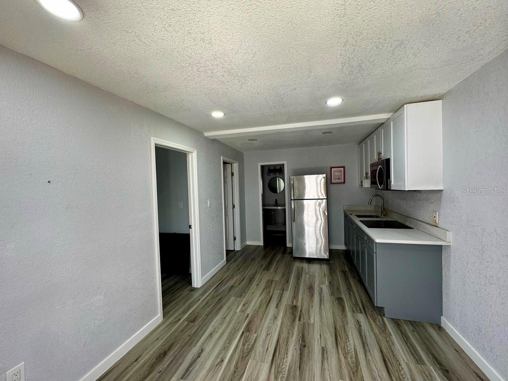 Single Family Residence at 2001 2ND ST S, ST PETERSBURG, photo 53 of 57