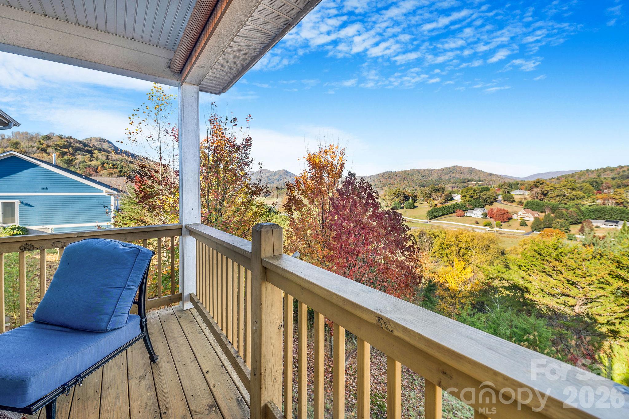 beautiful rolling mountain views - 50 Rose Creek Road, Leicester