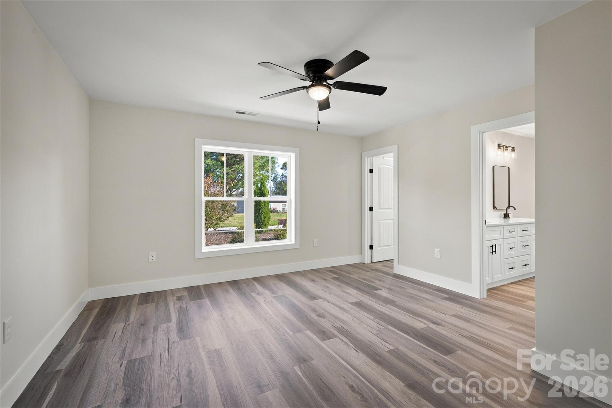 Bedroom 2 - 194 Beacon Avenue, Morganton