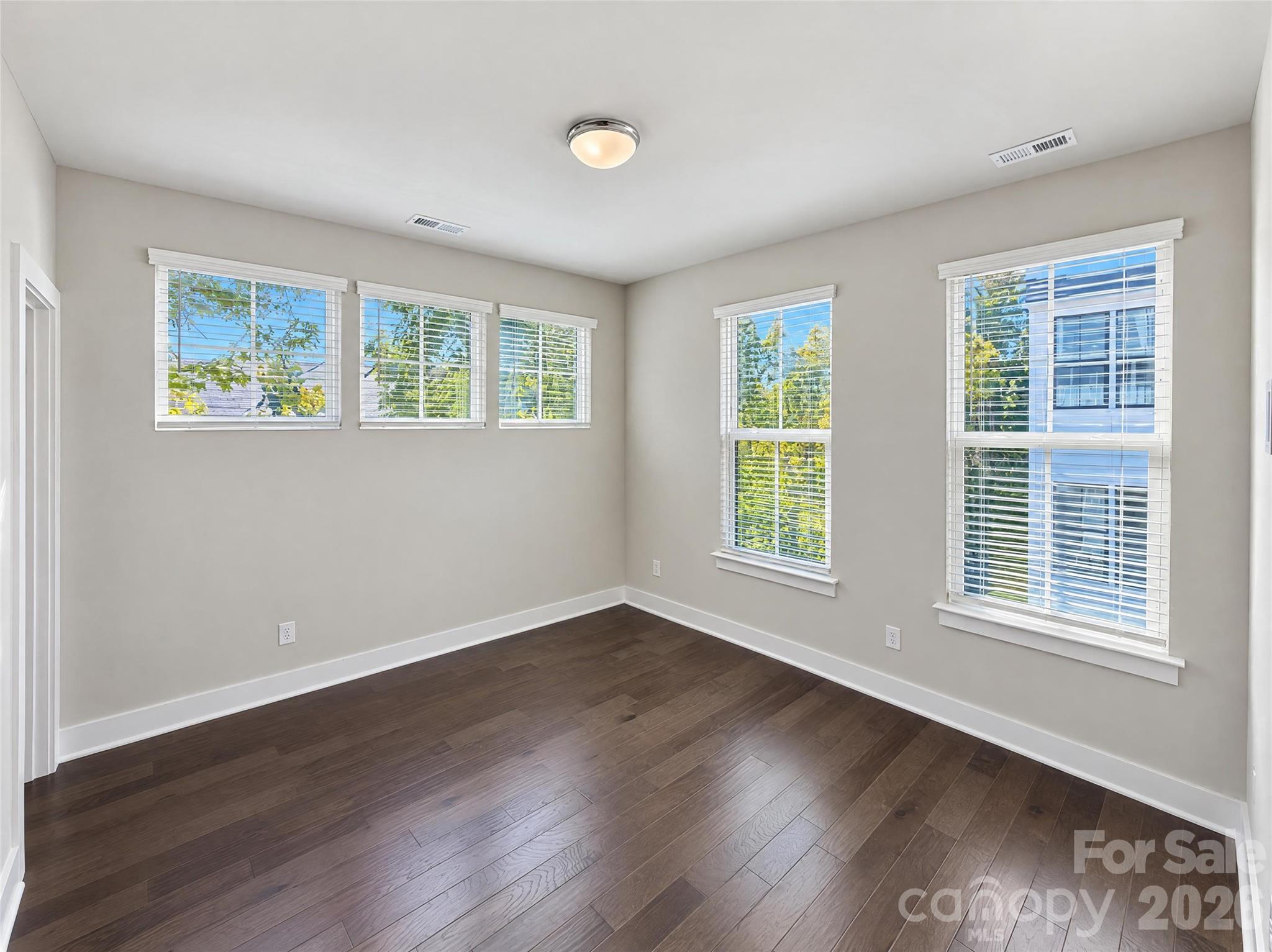 Townhouse at 11915 Fiddlers Roof Lane, Charlotte, photo 12 of 23