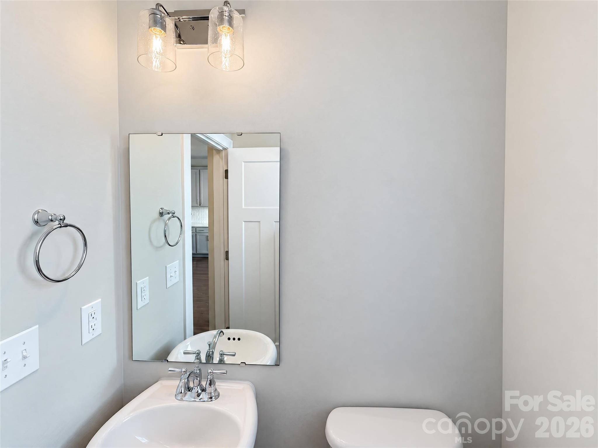 Townhouse at 11915 Fiddlers Roof Lane, Charlotte, photo 18 of 23