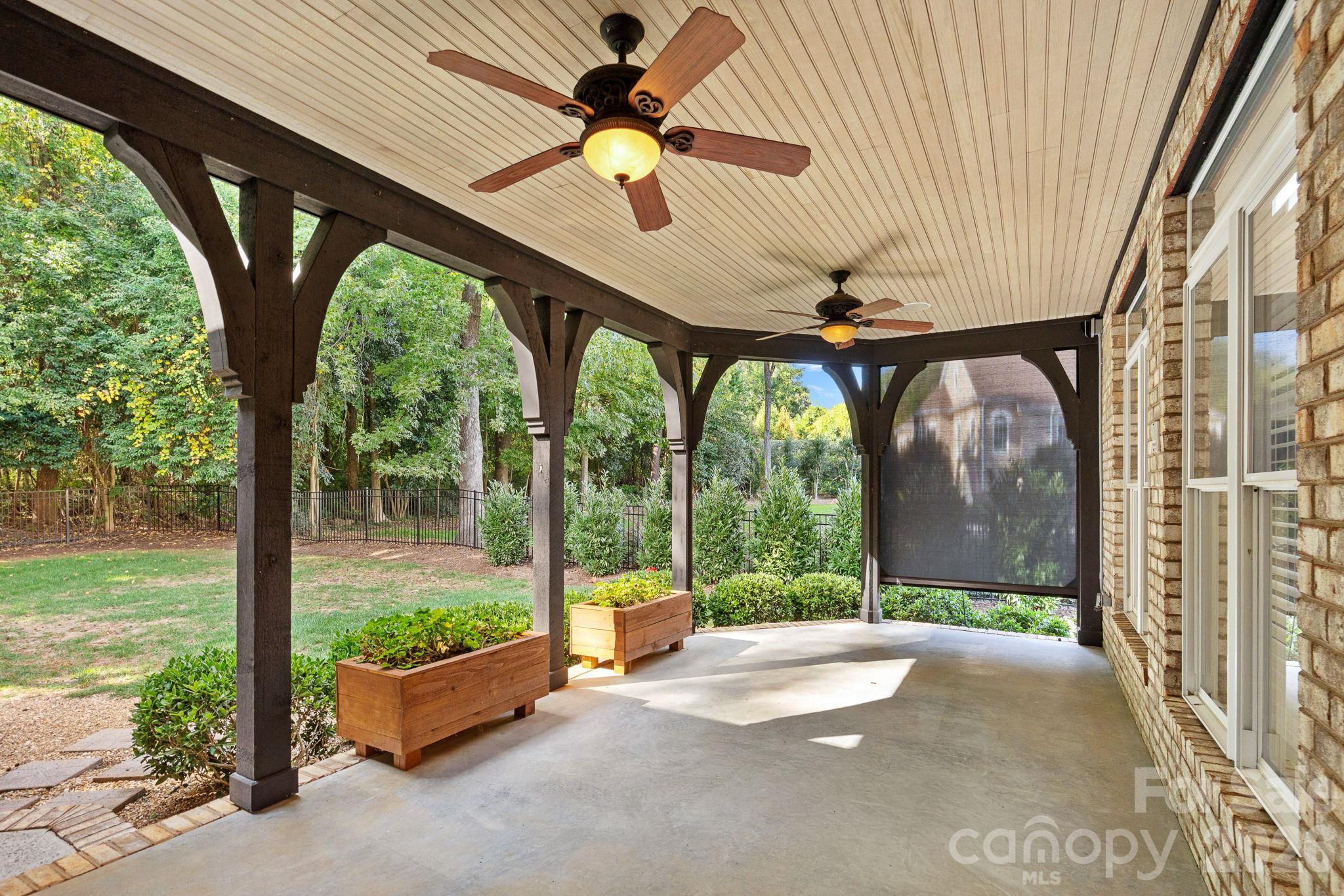 Open air covered veranda - 108 Lazenby Drive, Fort Mill
