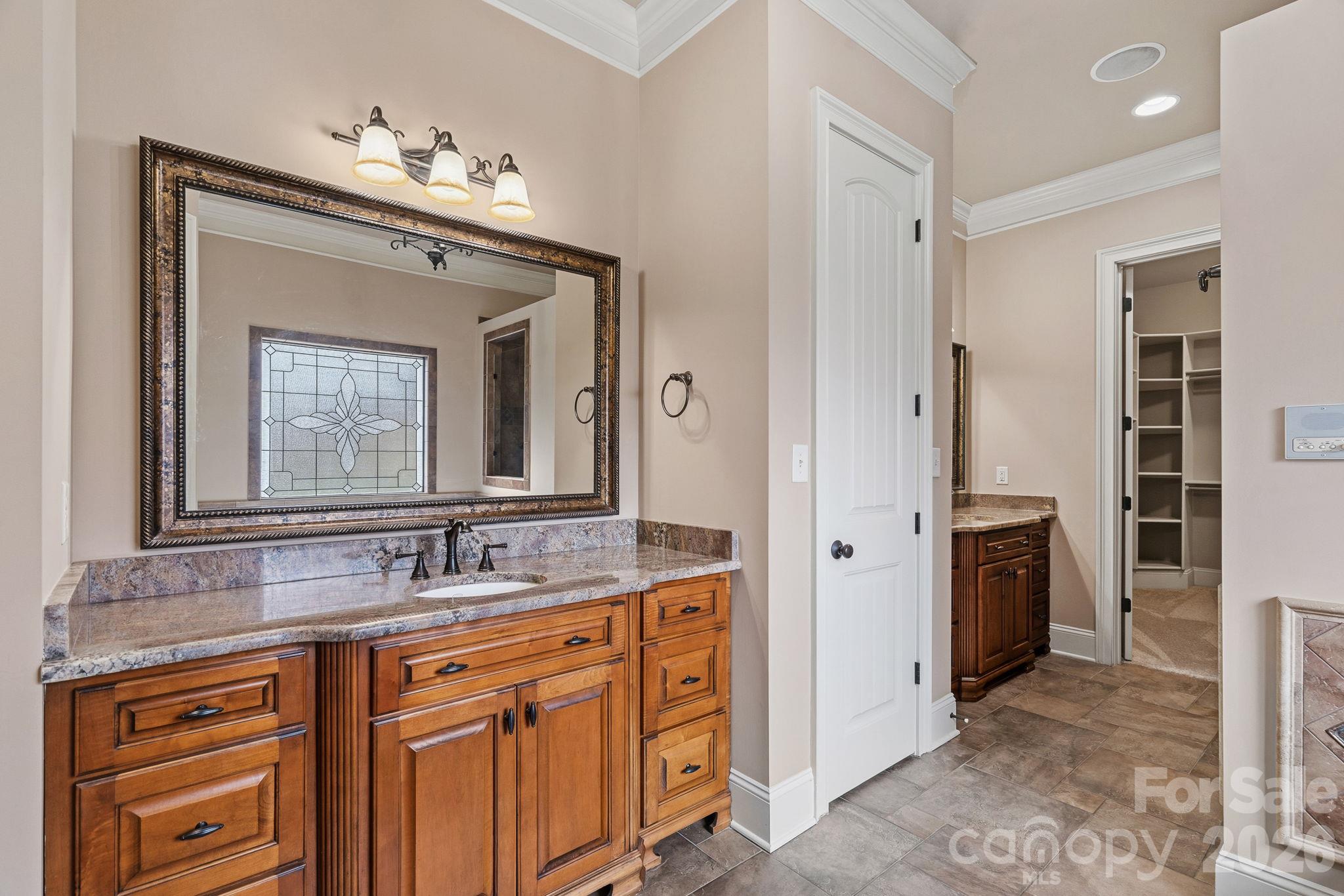 Single Family Residence at 108 Lazenby Drive, Fort Mill, photo 24 of 47