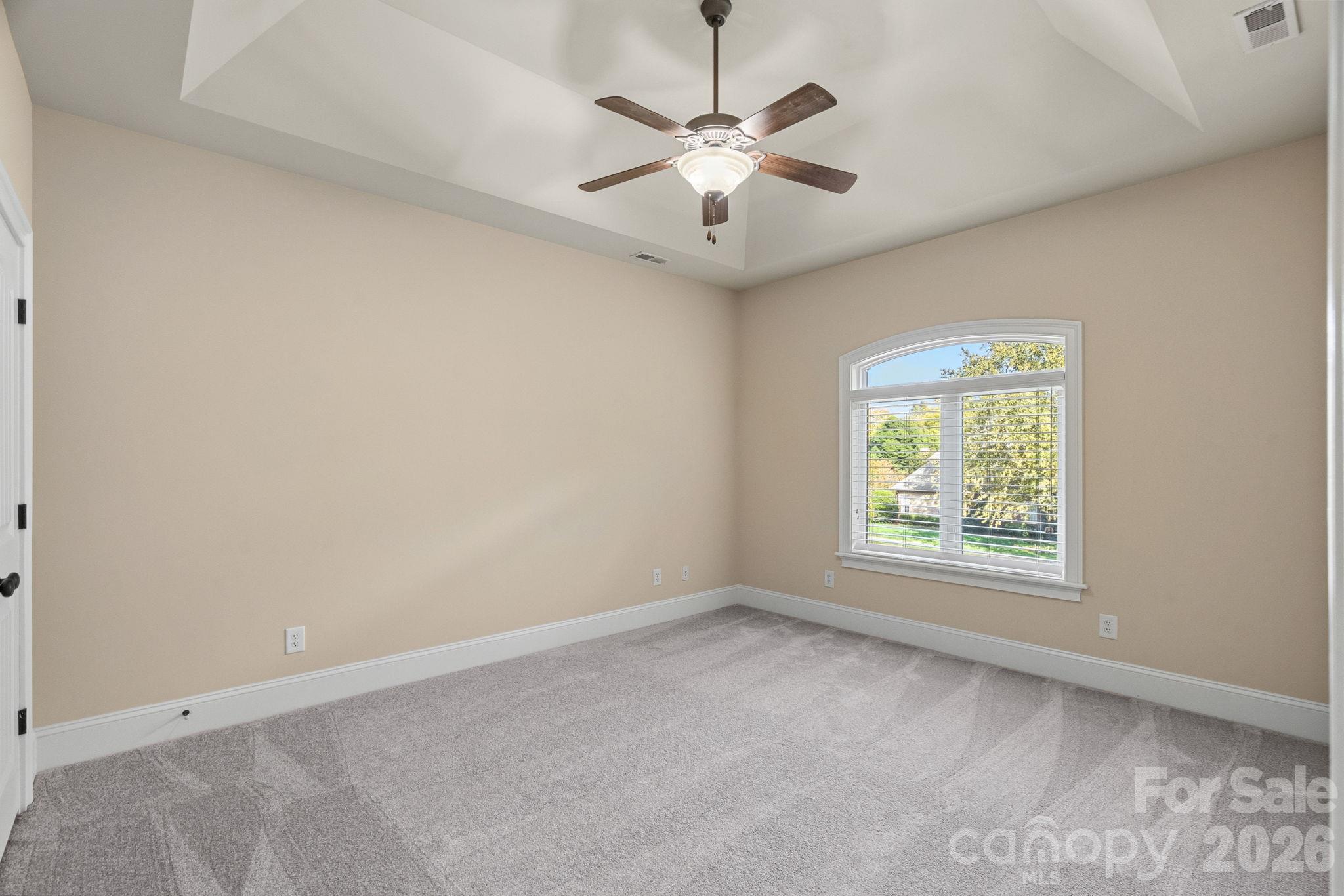 Single Family Residence at 108 Lazenby Drive, Fort Mill, photo 38 of 47