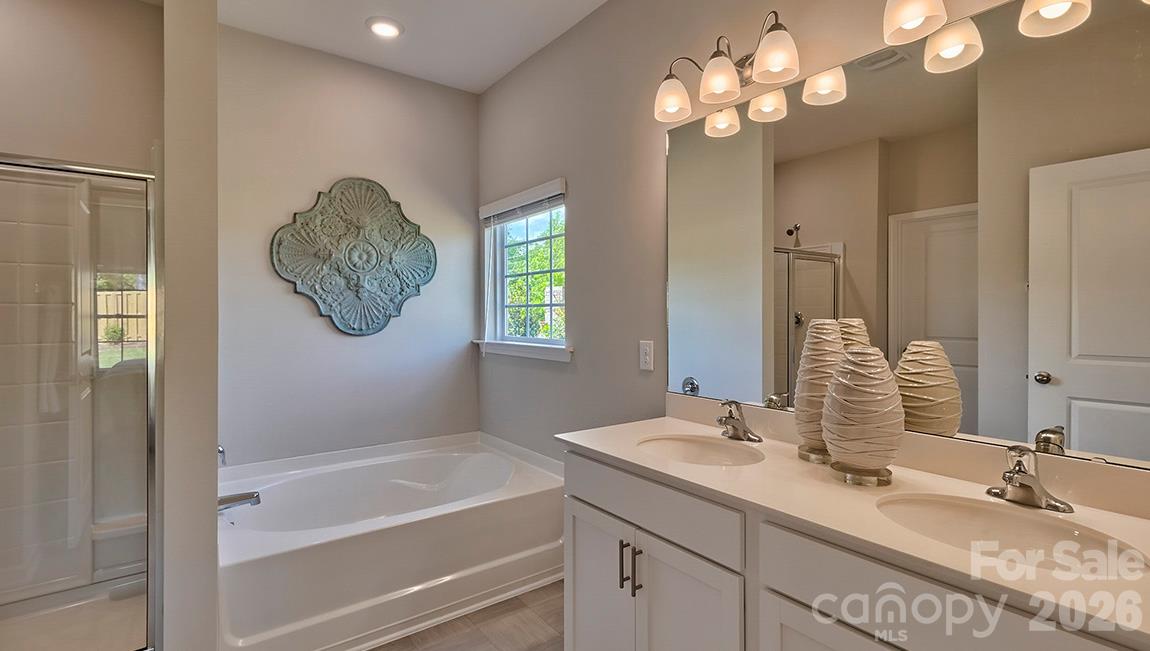 Single Family Residence at 1045 Clear Springs Road, Rockwell, photo 15 of 24