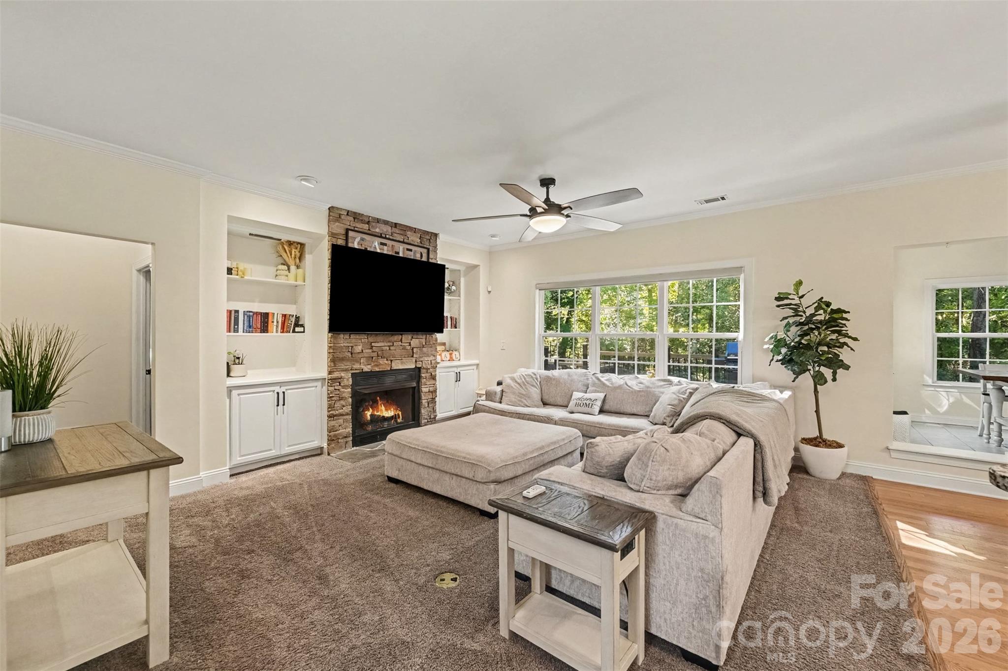 Single Family Residence at 8074 Andrew Franklin Drive, Denver, photo 10 of 40