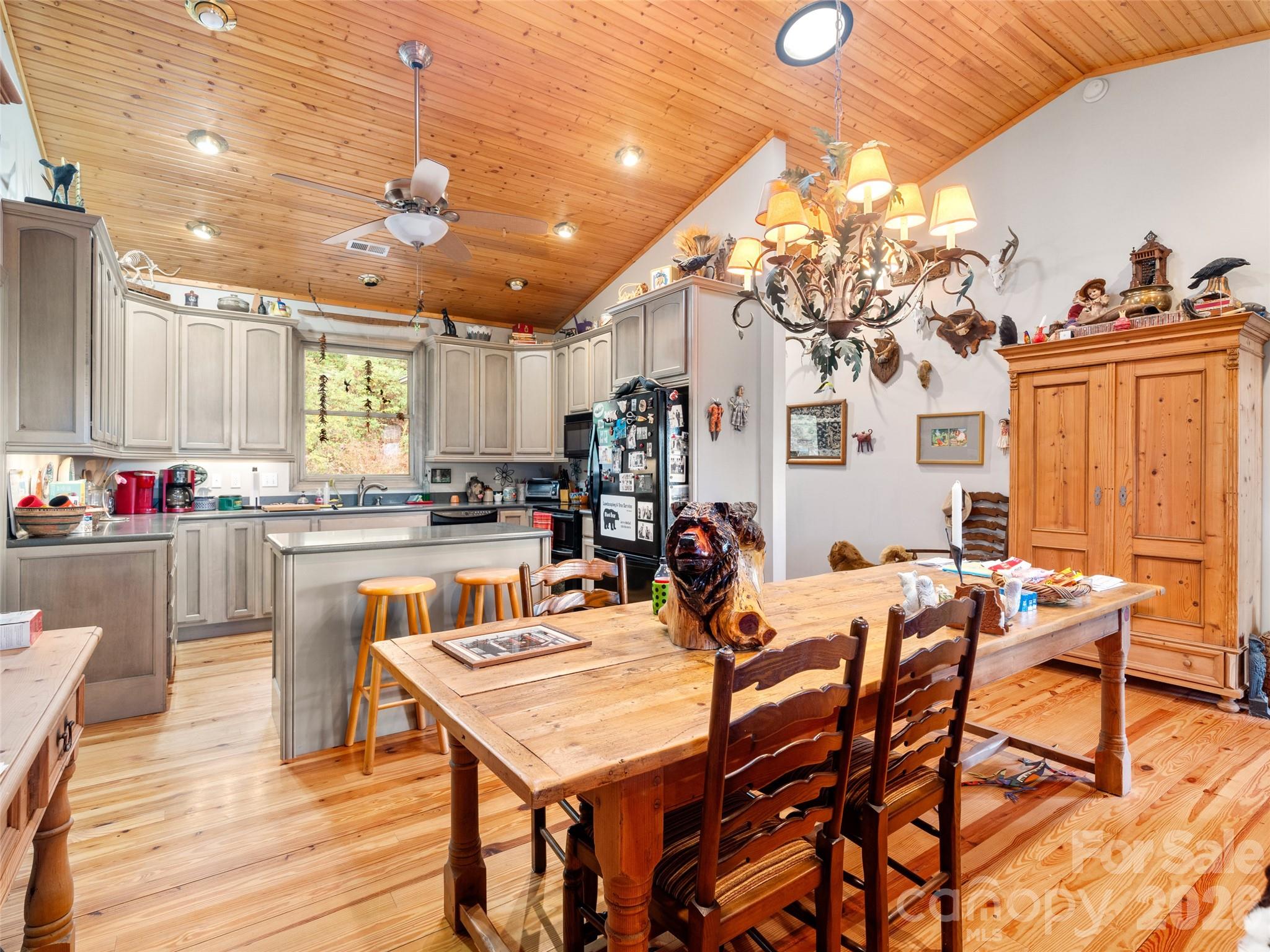 Single Family Residence at 47 Ruffed Grouse Road, Brevard, photo 20 of 43