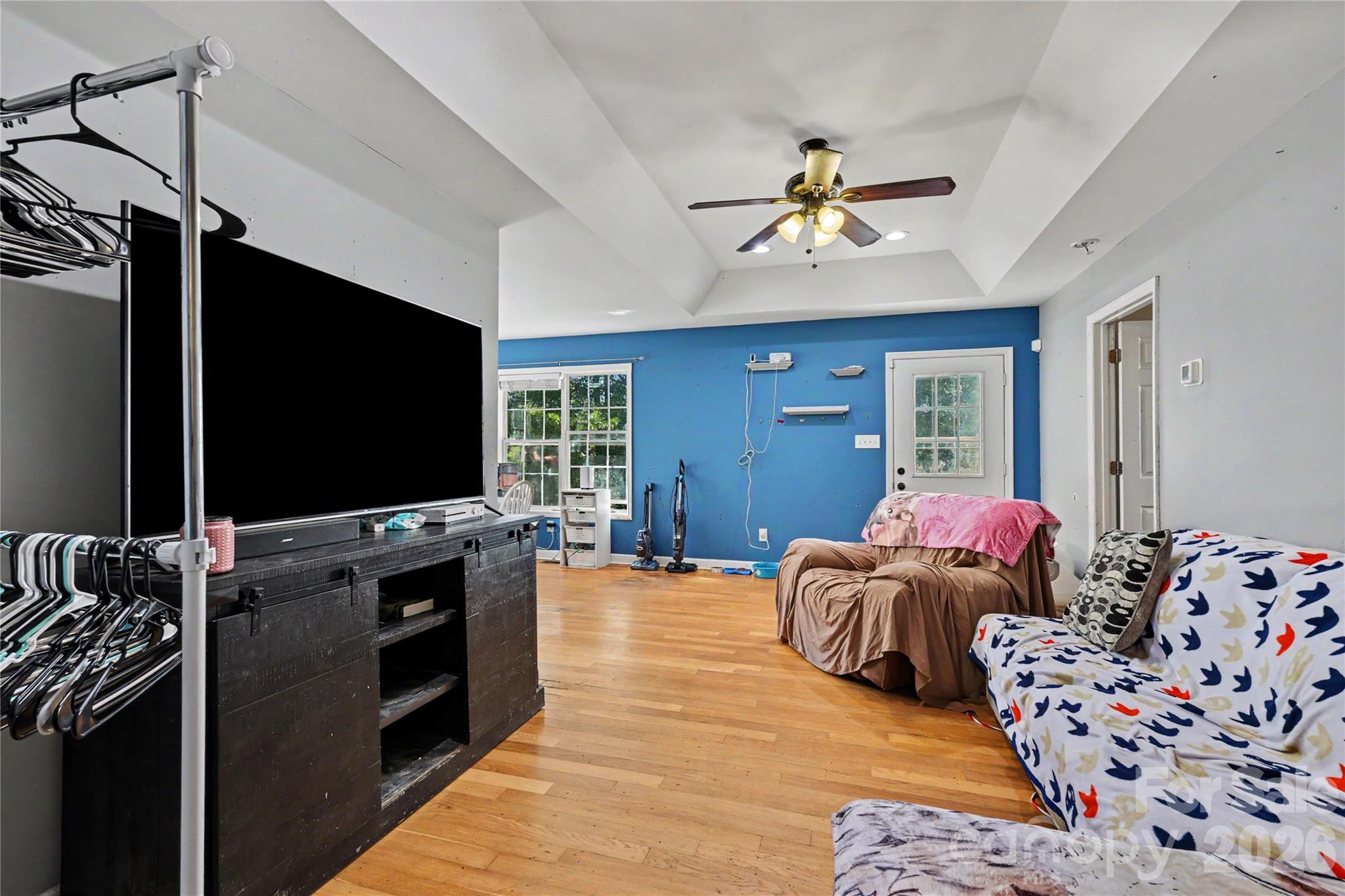 Single Family Residence at 2053 E Park Drive, Lancaster, photo 3 of 20