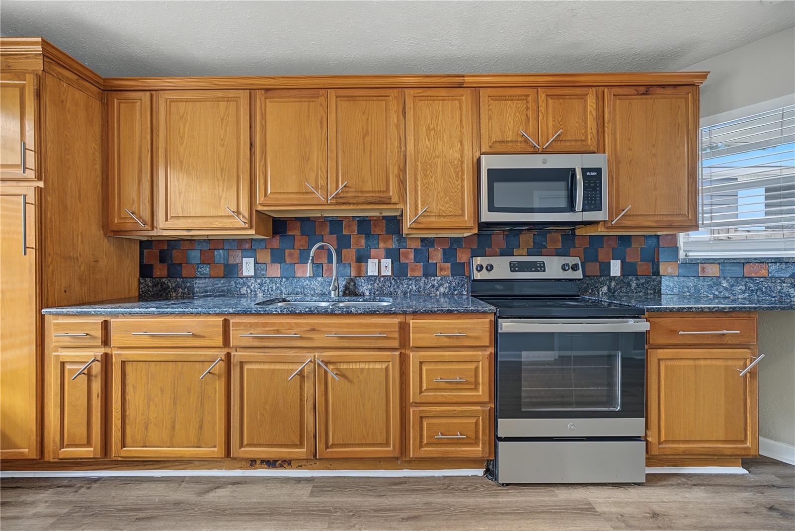 Kitchen - 208 ALSTON DR, ORLANDO