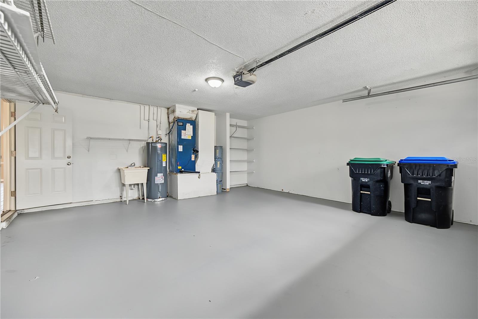 Garage - 208 ALSTON DR, ORLANDO