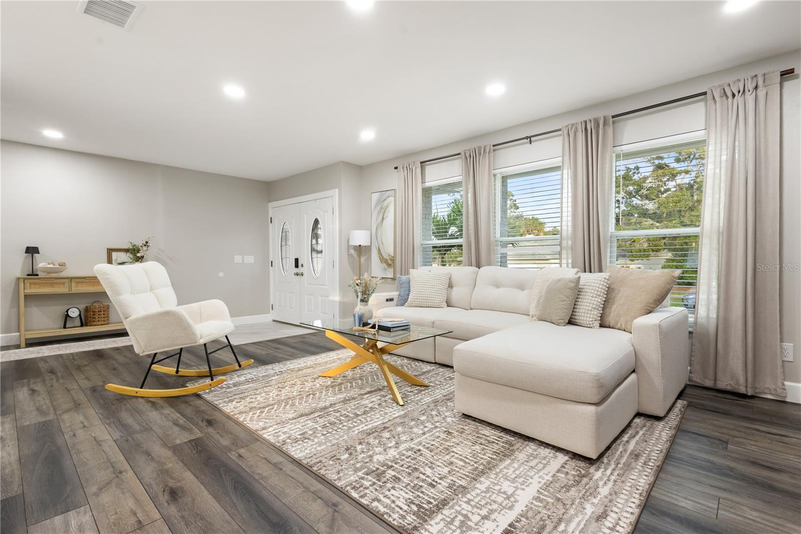 LIVING AREA - 3222 WESSEX WAY, CLEARWATER